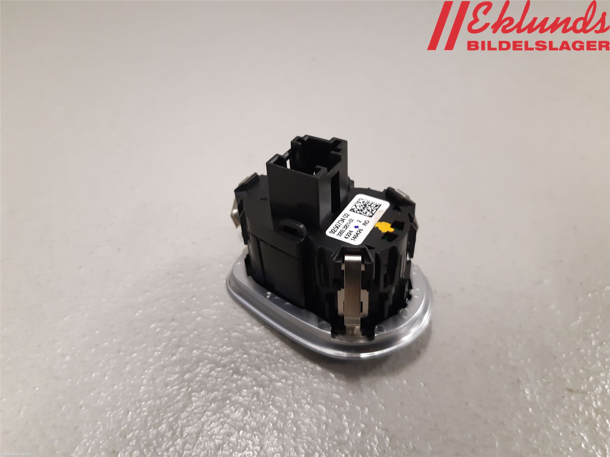 BMW 4 F32/F33/F82/F83 13-20 Startknapp Personbil
