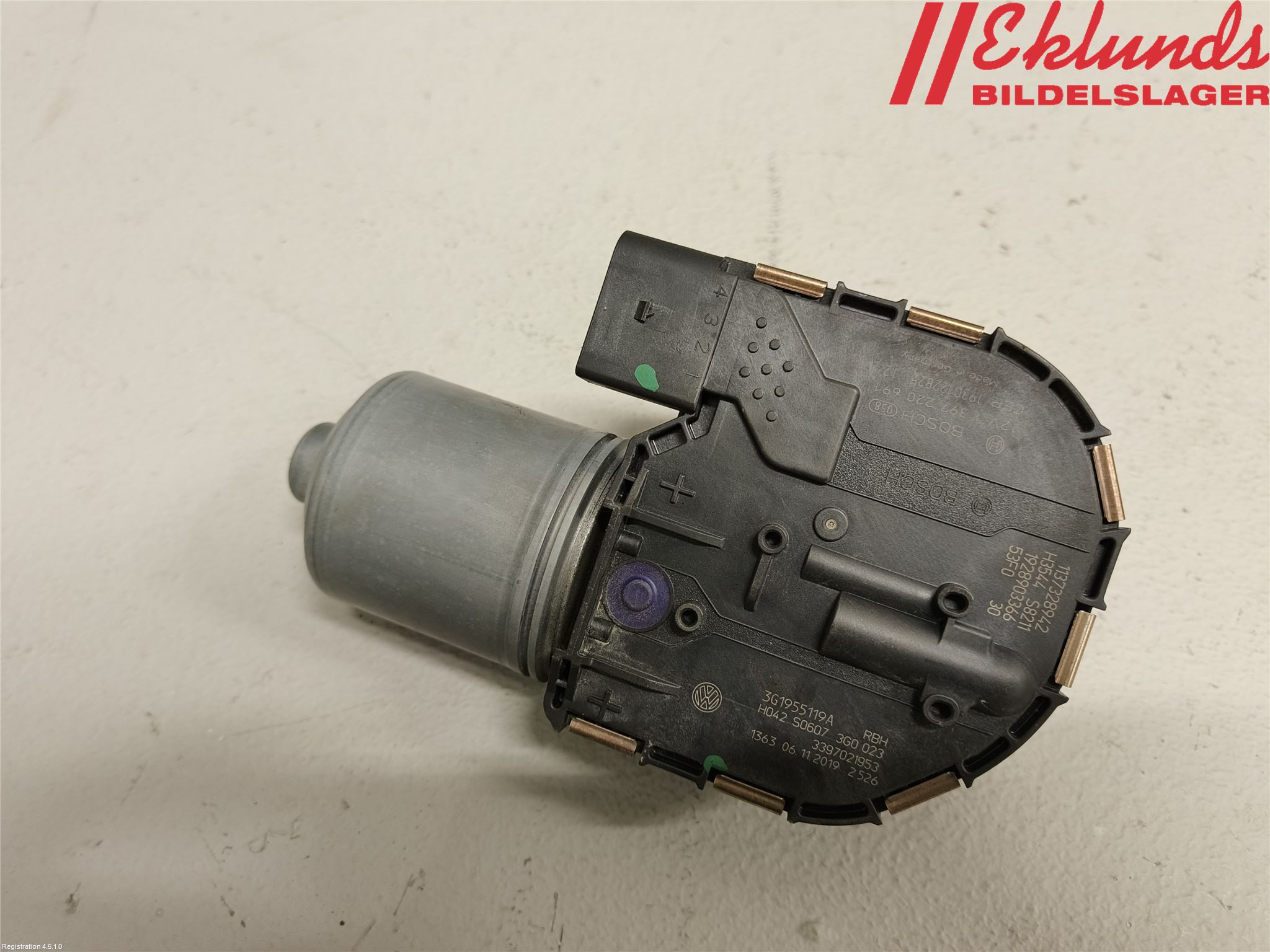 Volkswagen VW PASSAT 20-24 Torkarmotor Vindruta