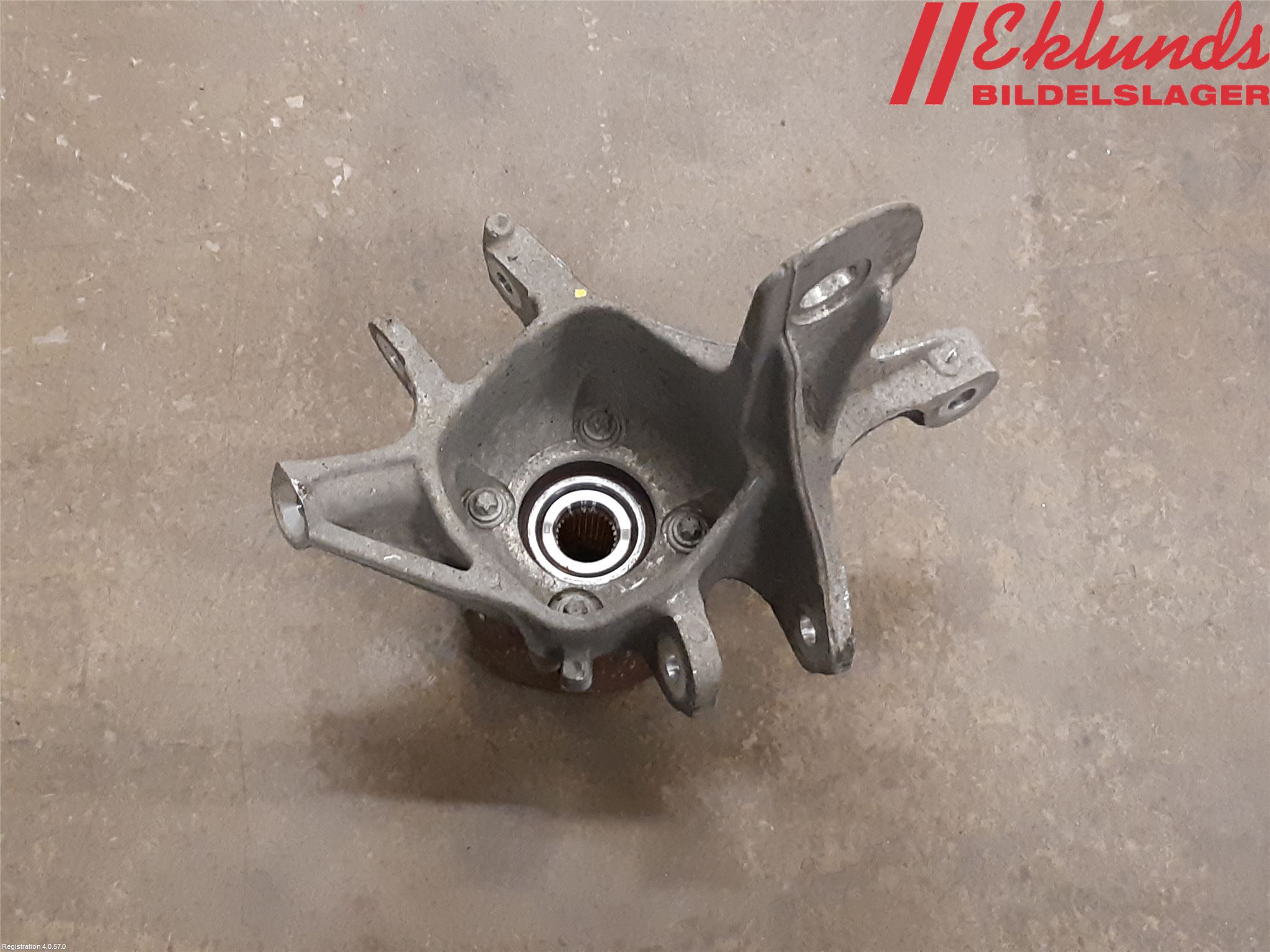 BMW 5 F10/F11/F18 09-17 Hjullagerhus-Spindel Hö B