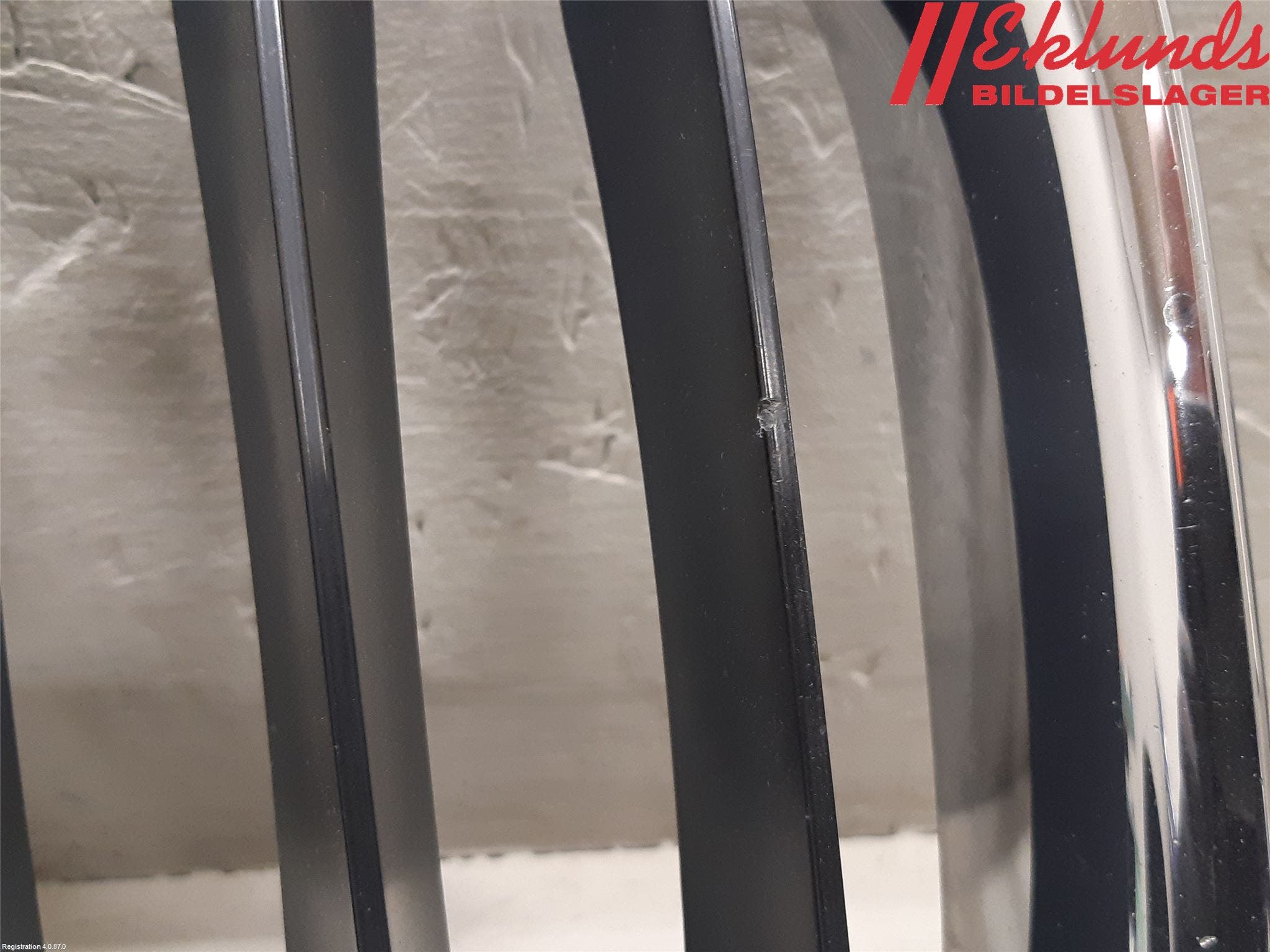 BMW X1 E84 10-15 Grilldel Höger