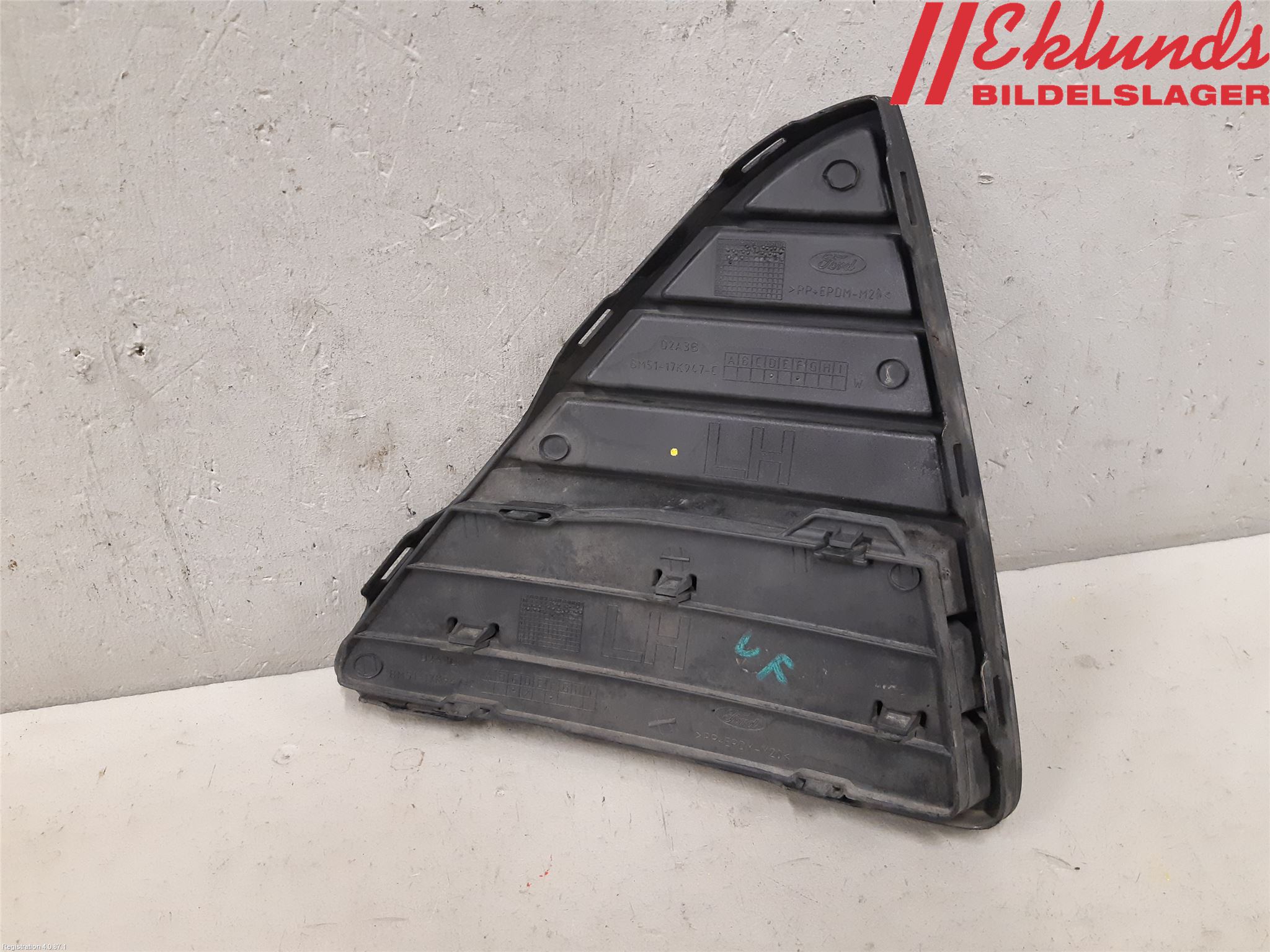 Ford FOCUS 11-14 Stöt Utfyllnad-List-Grill