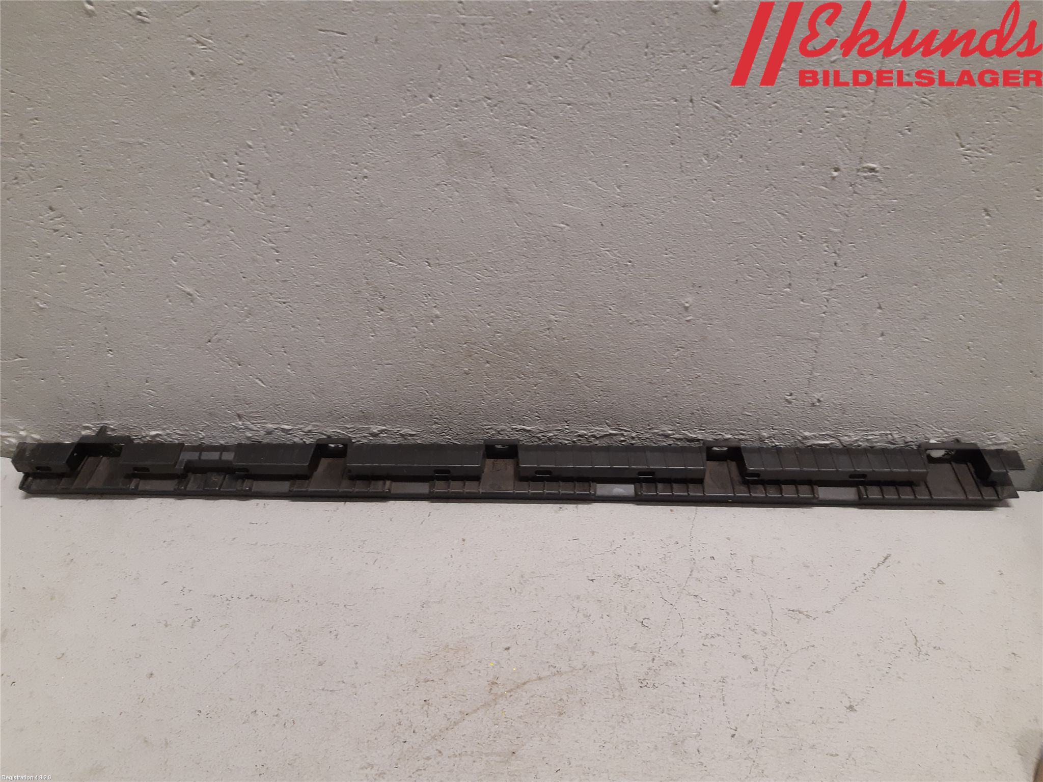 Volvo XC90/RECHARGE 16- Sidokjol Hö