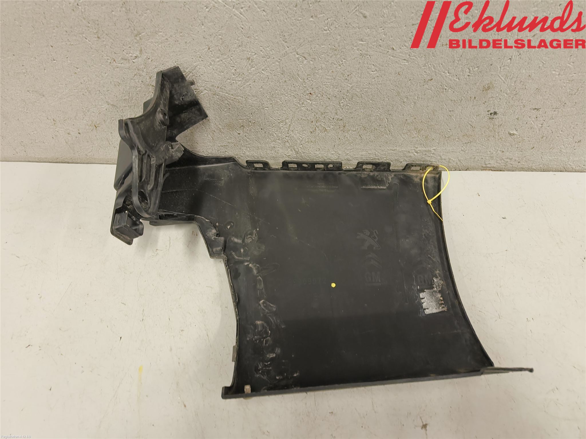 Peugeot PARTNER/E-PARTNER 19- Stötfångardel Bak Vä