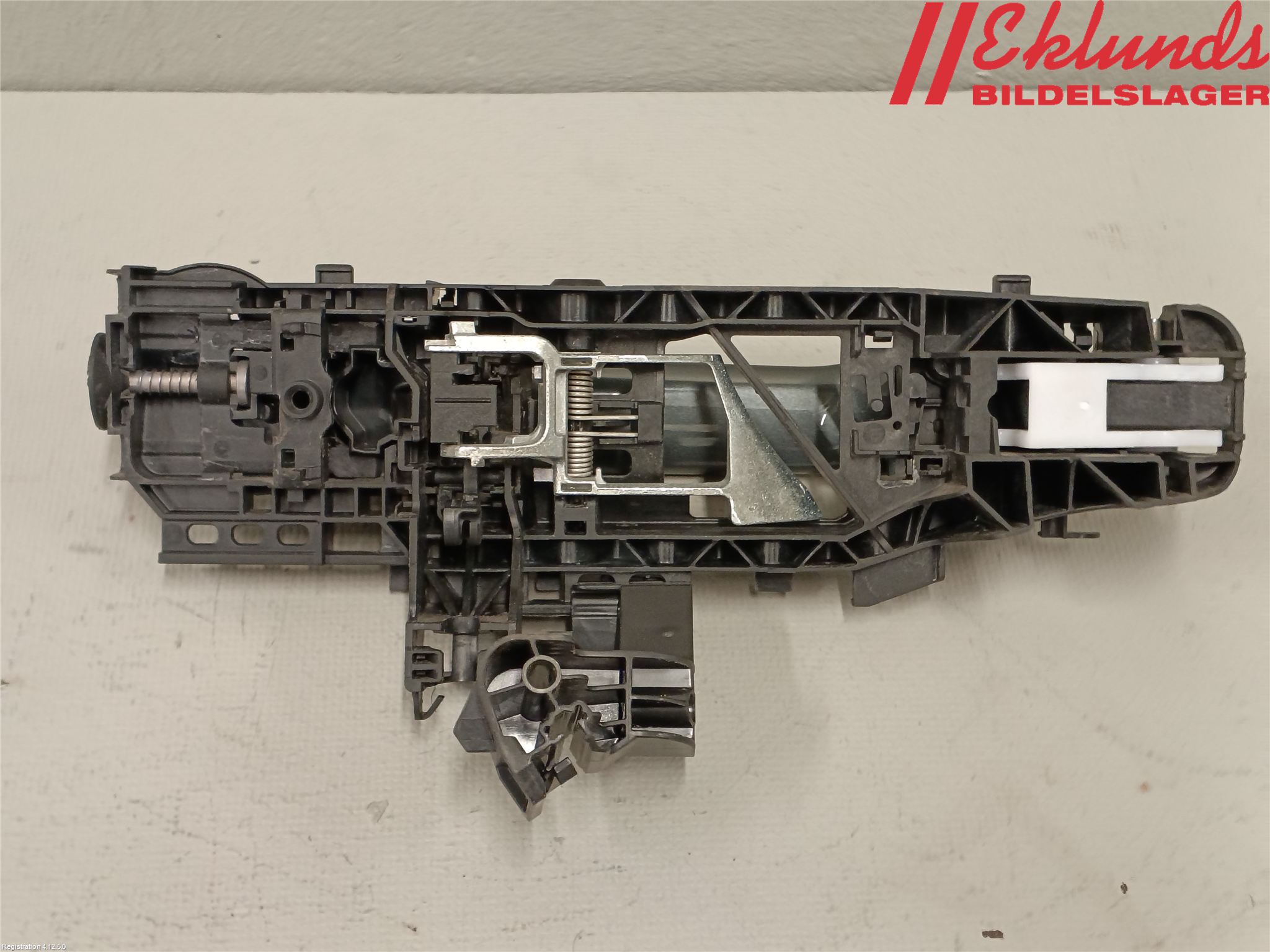 Mercedes-Benz MB E-KLASS (W213) 16-23 Dörrhandtag Yttre Vä
