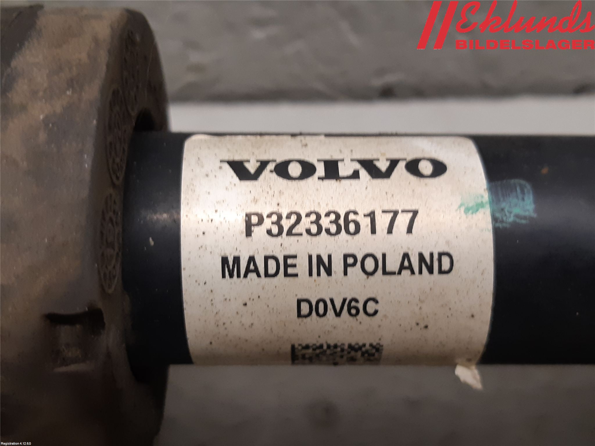 Volvo XC60 18- Drivaxel Fram Höger