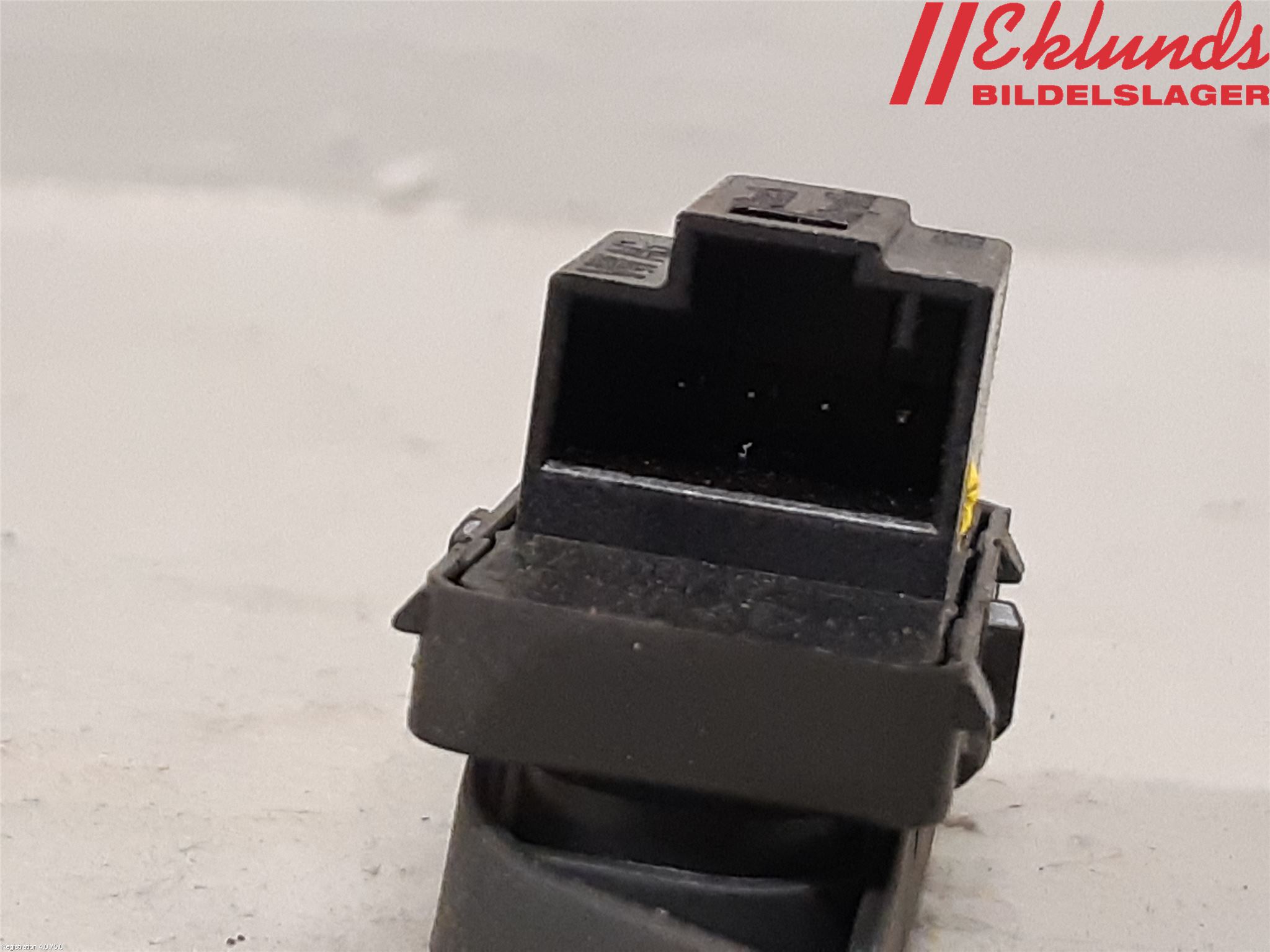 Seat ATECA 16->> Strömställare Centrallås