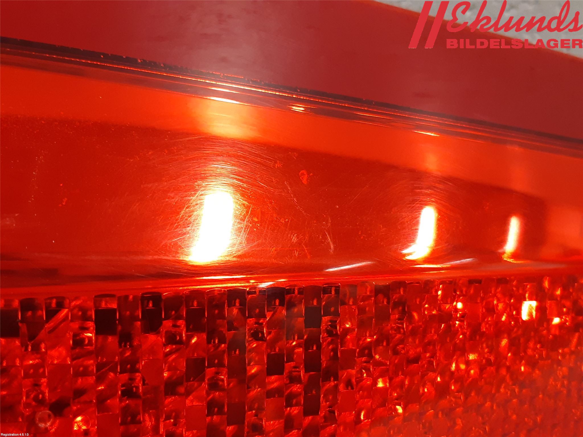 Volvo V70 08-13 Bakljus Lucka Vä