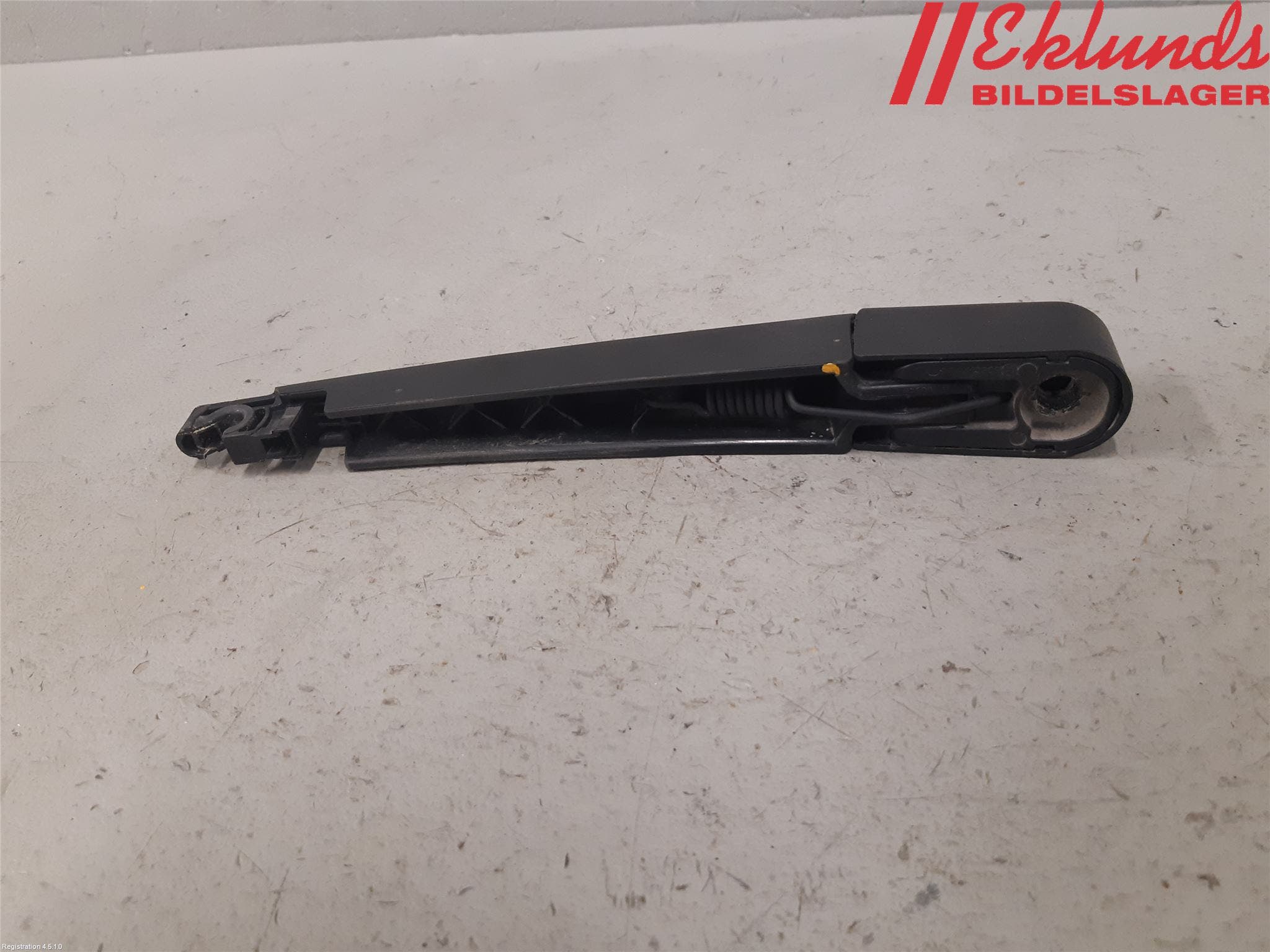 Hyundai i10 BA 14-16 Torkararm-Bakruta