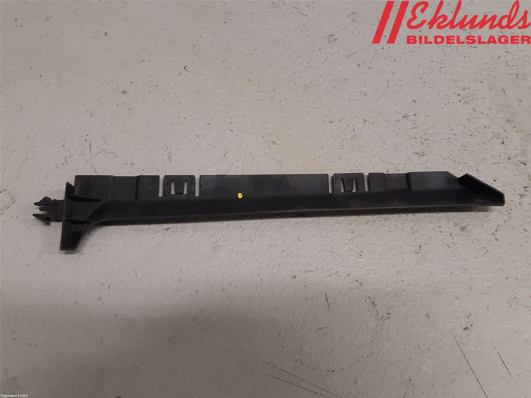 BMW 5 G30/G31/F90 17-23 Deflektor Plåt-Plast Kylning