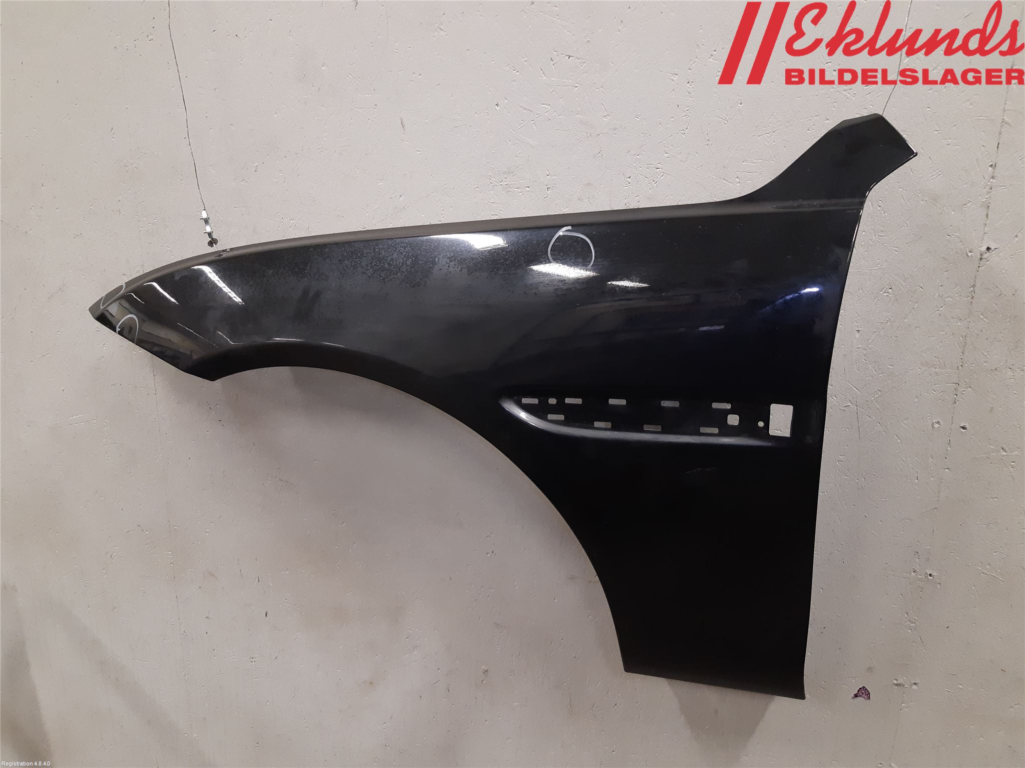 Jaguar XE (X760) 15-24 Skärm Fram Vänster