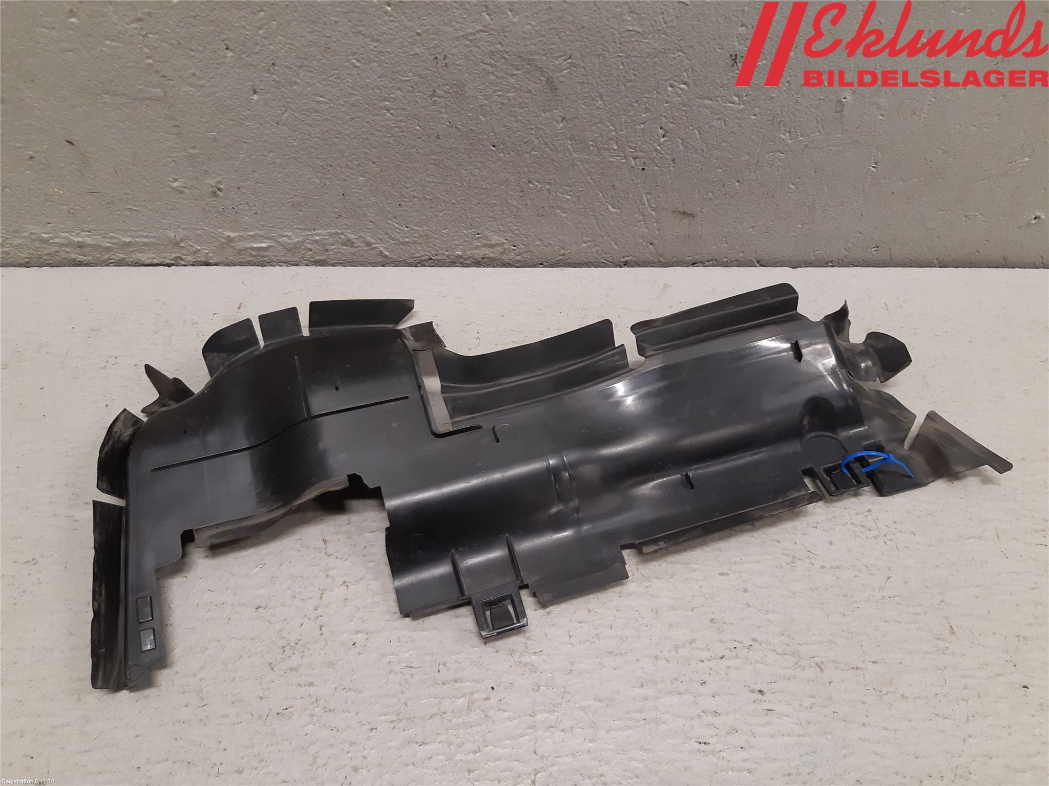 Audi A4/S4 B9 16-19 Deflektor Plåt-Plast Kylning