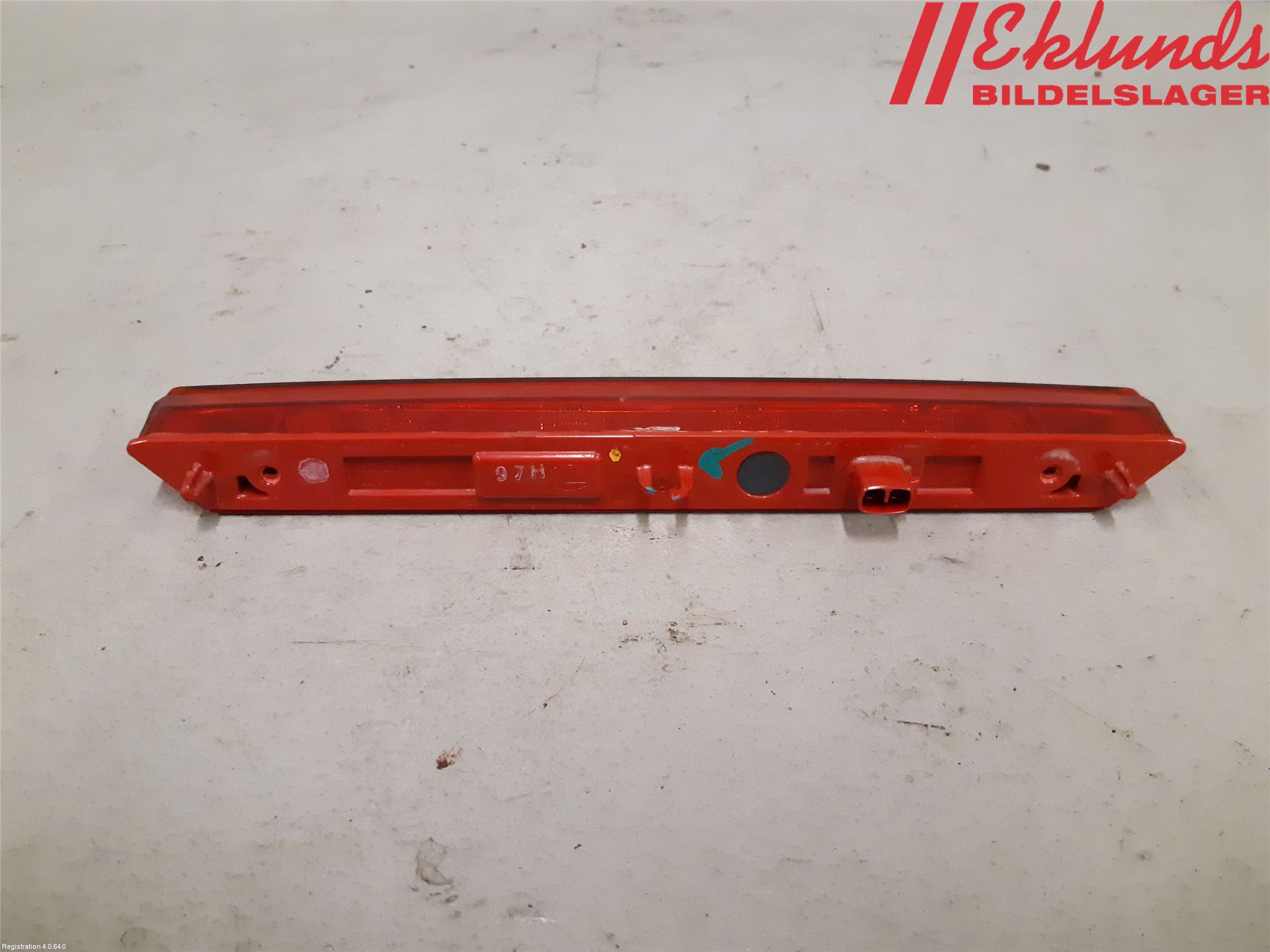 Lexus UX/300e 19- Bromsljus Bakruta