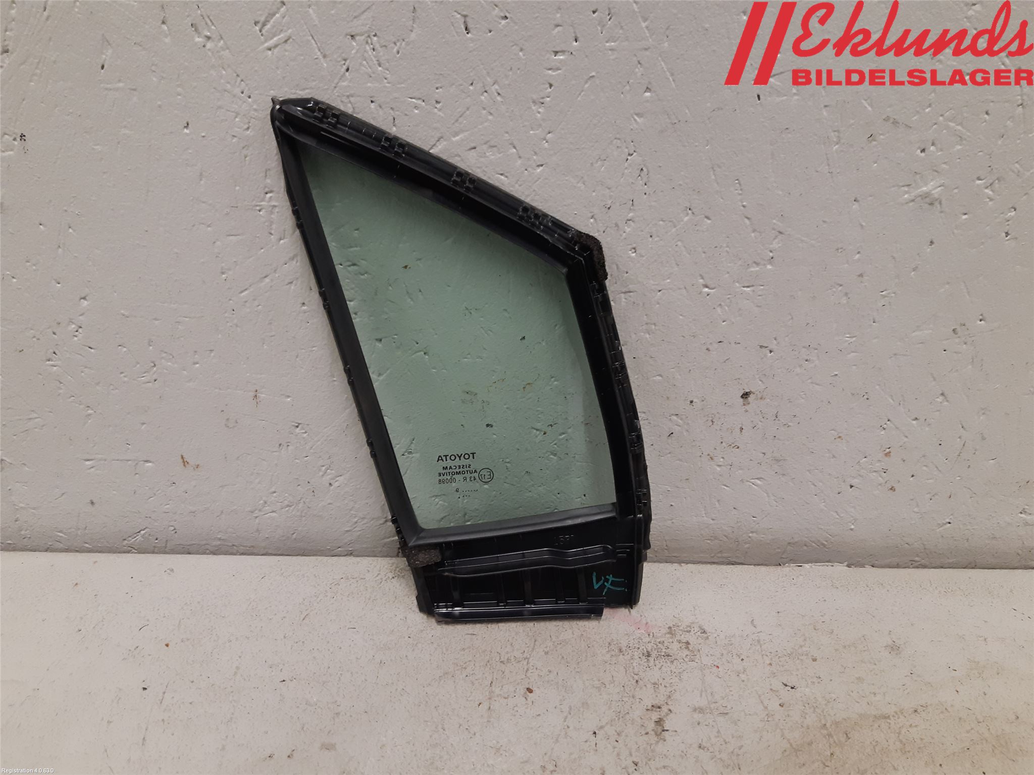 Toyota COROLLA 19- Dörruta Fram Lilla Vä