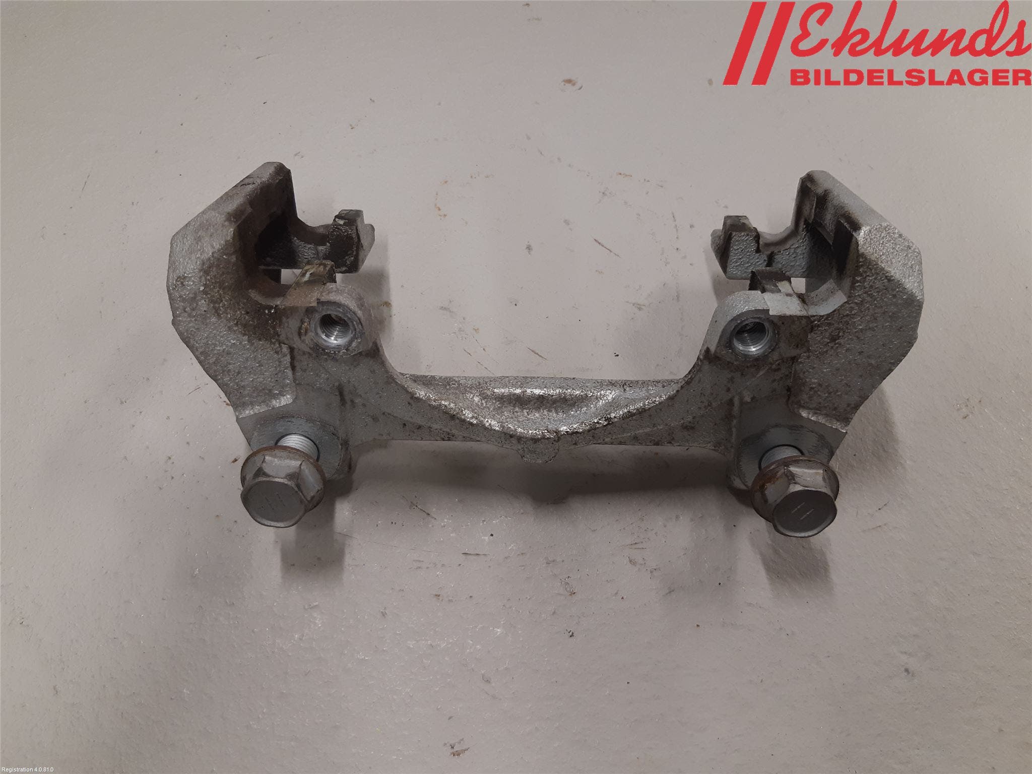 Toyota YARIS XP21 20- Bromsokshållare