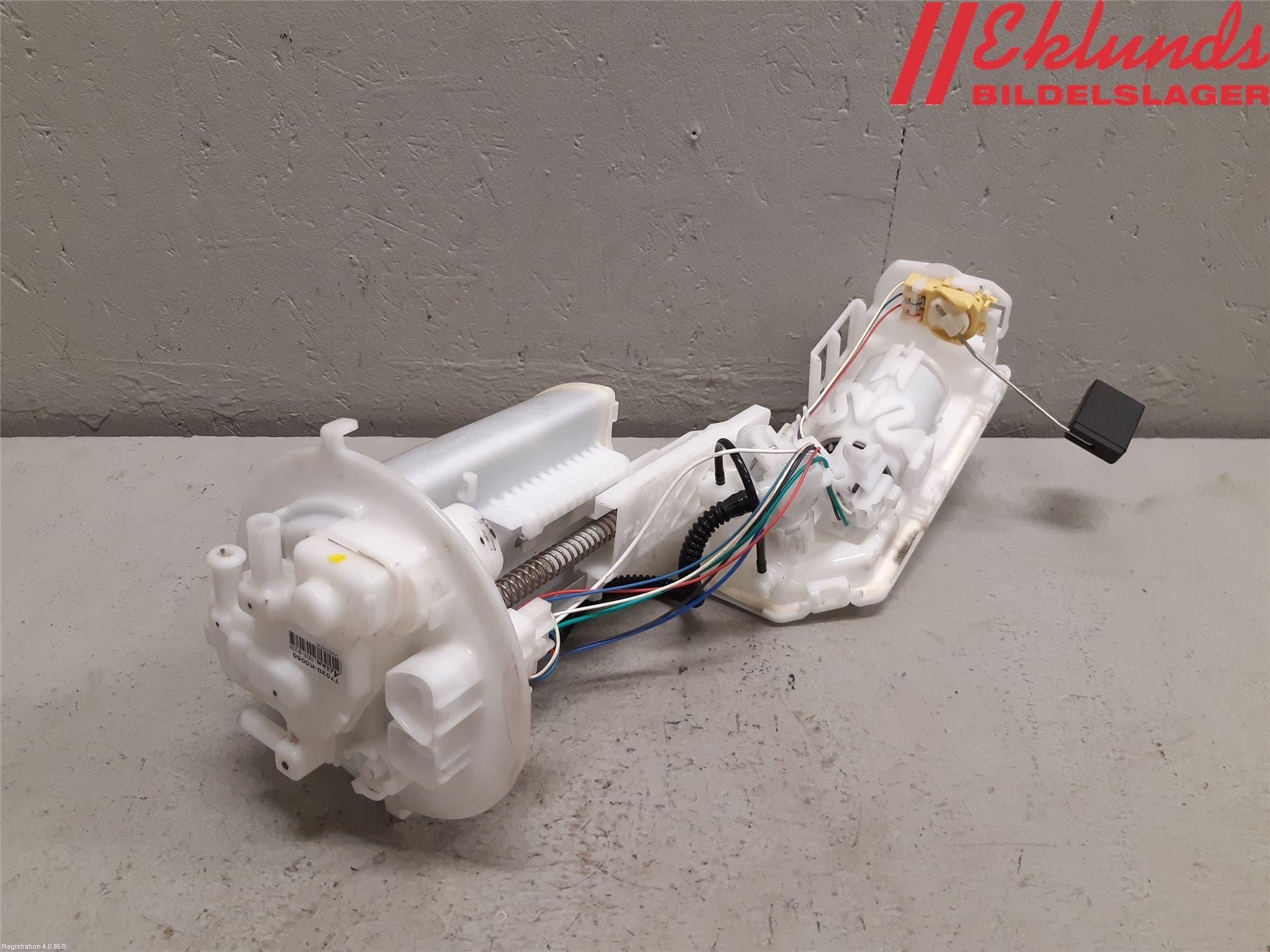 Toyota YARIS XP21 20- Bränslepump El