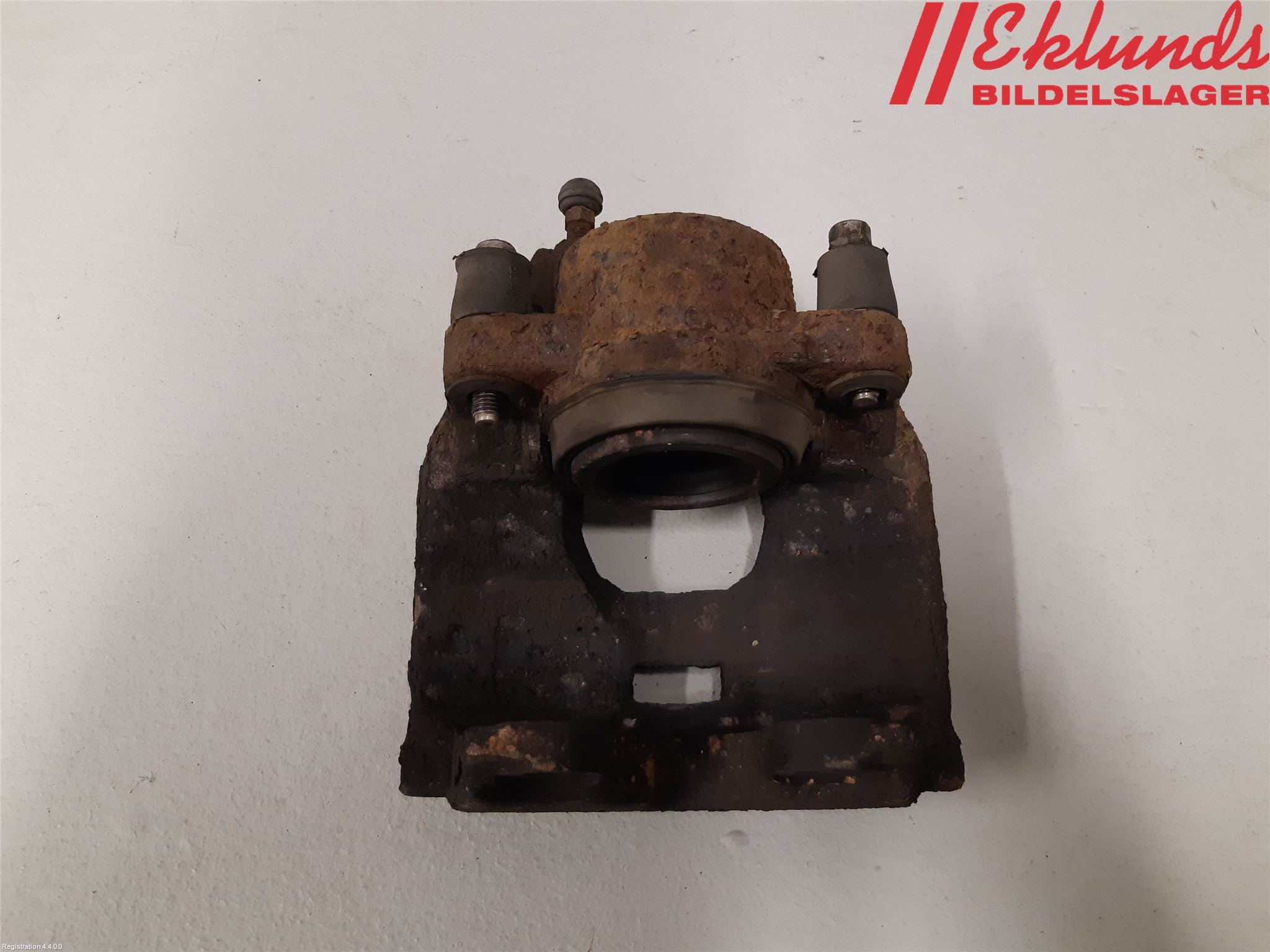 Volvo V70 08-13 Bromsok Fram Vänster