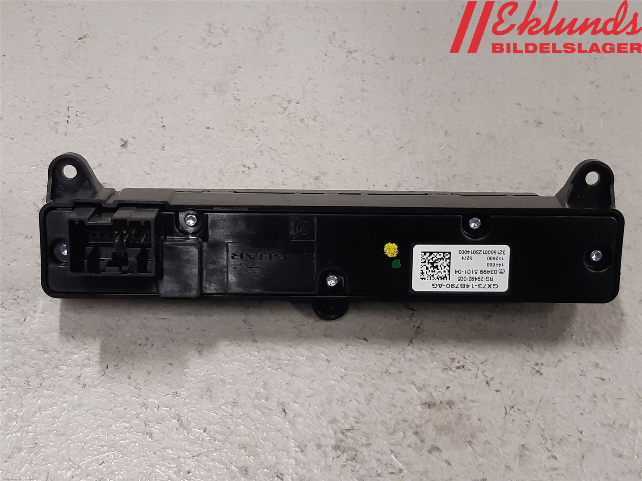 Jaguar XE (X760) 15-24 Strömställare Multifunktion