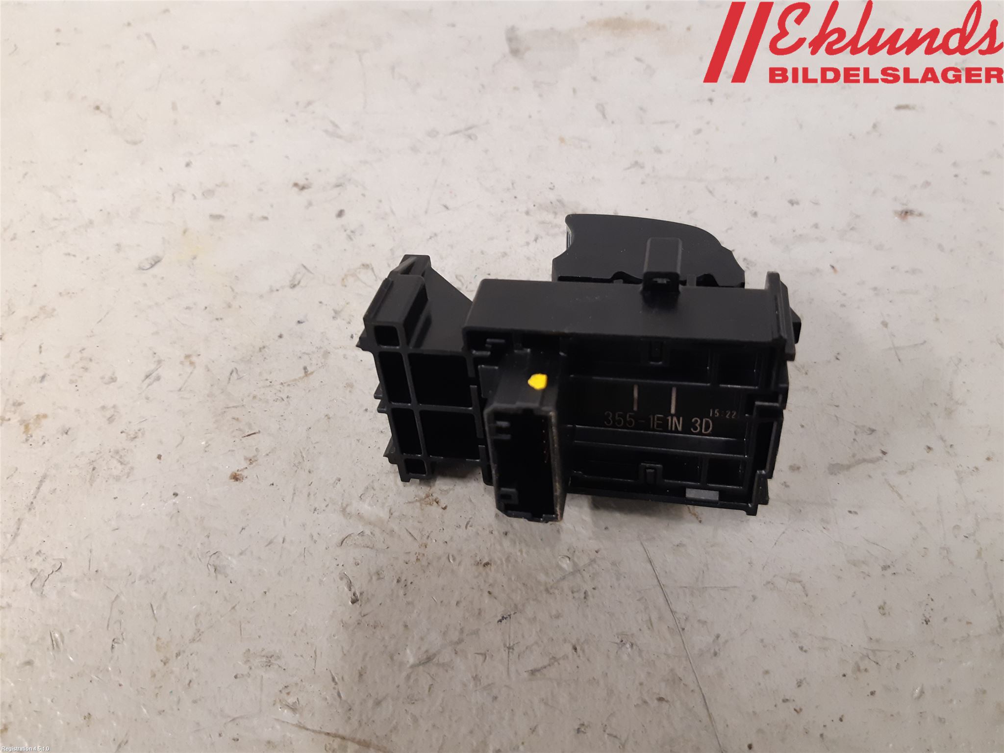 Toyota COROLLA 19- Strömställare Elhiss