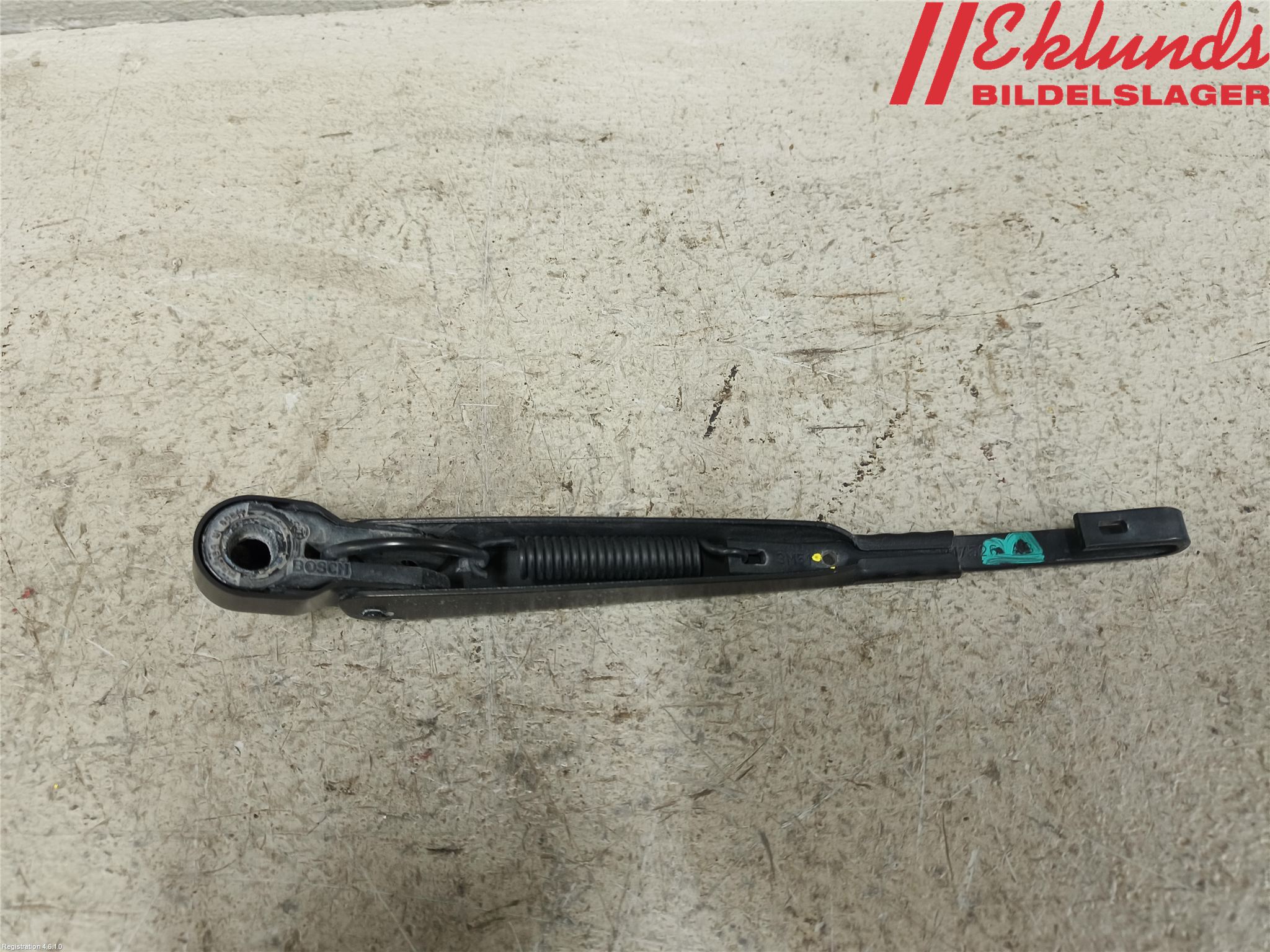 Ford FOCUS 08-11 Torkararm-Bakruta