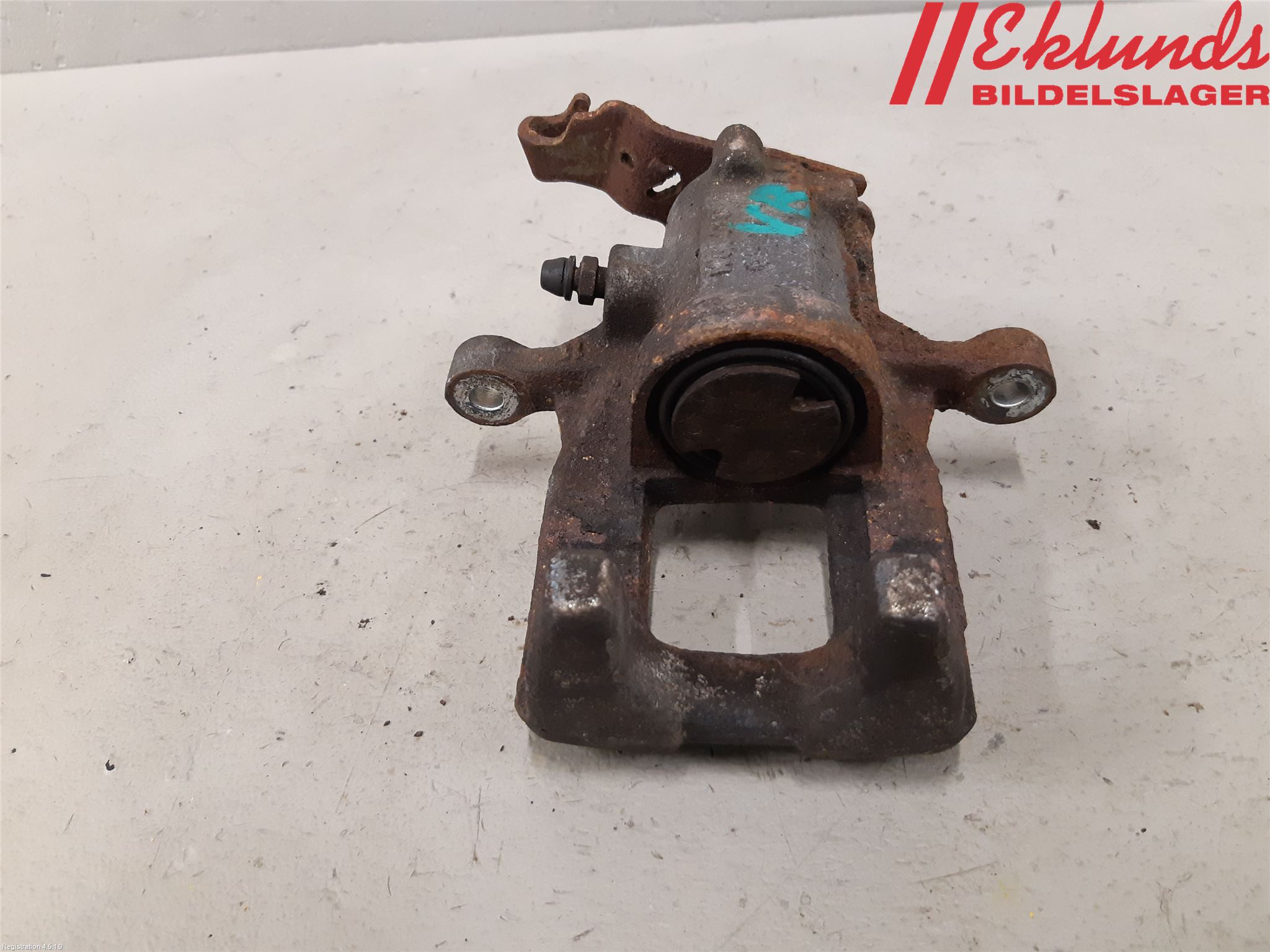 Volkswagen VW TOURAN 10-15 Bromsok Bak Vänster