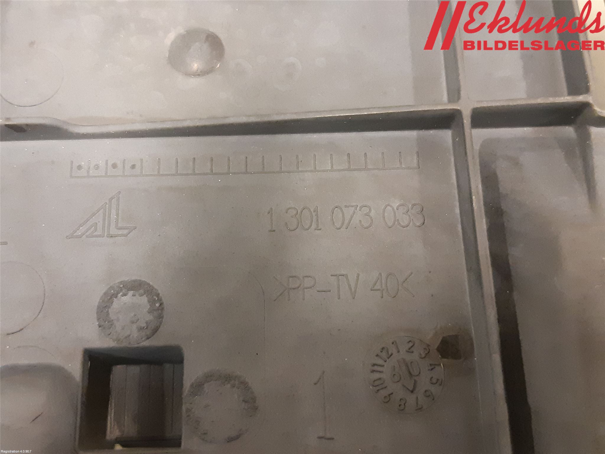 Audi A4/S4 08-11 Strålkast Fästsarg