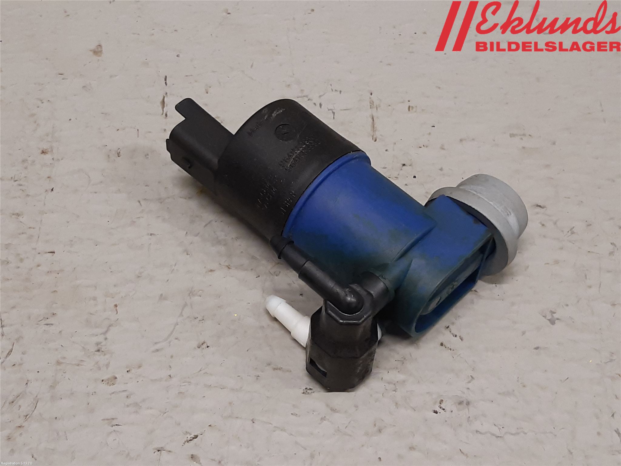 Renault CLIO III  09-12 Spolarpump Vindruta