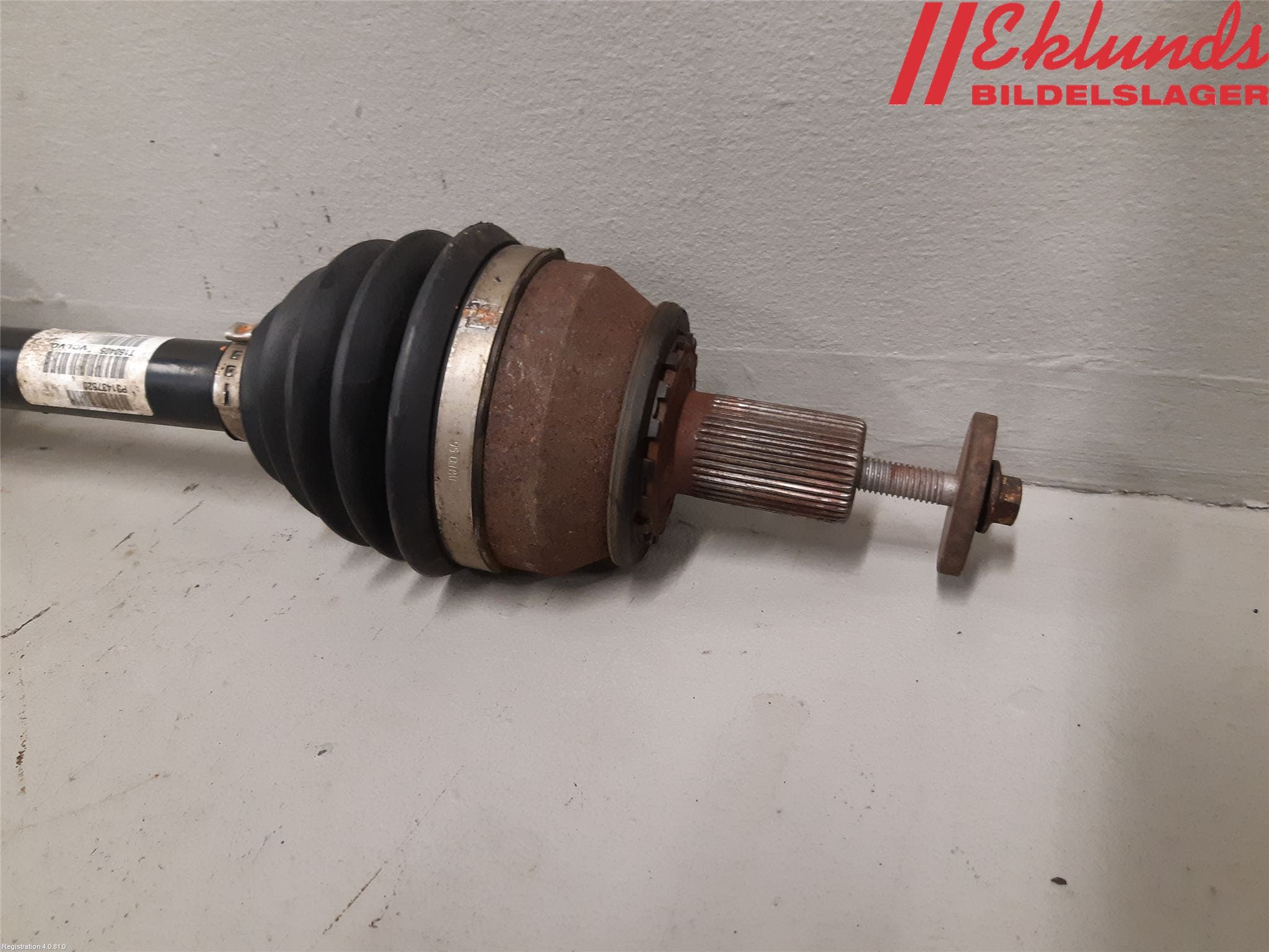 Volvo V70 14-16 Drivaxel Fram Höger