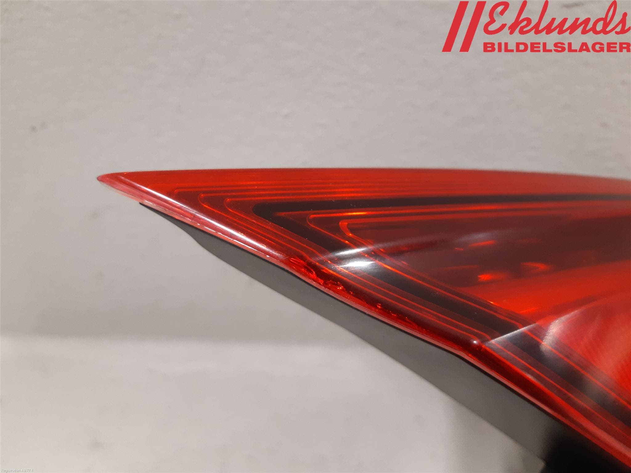 Opel CORSA E 15-19 Bakljus Lucka Vä