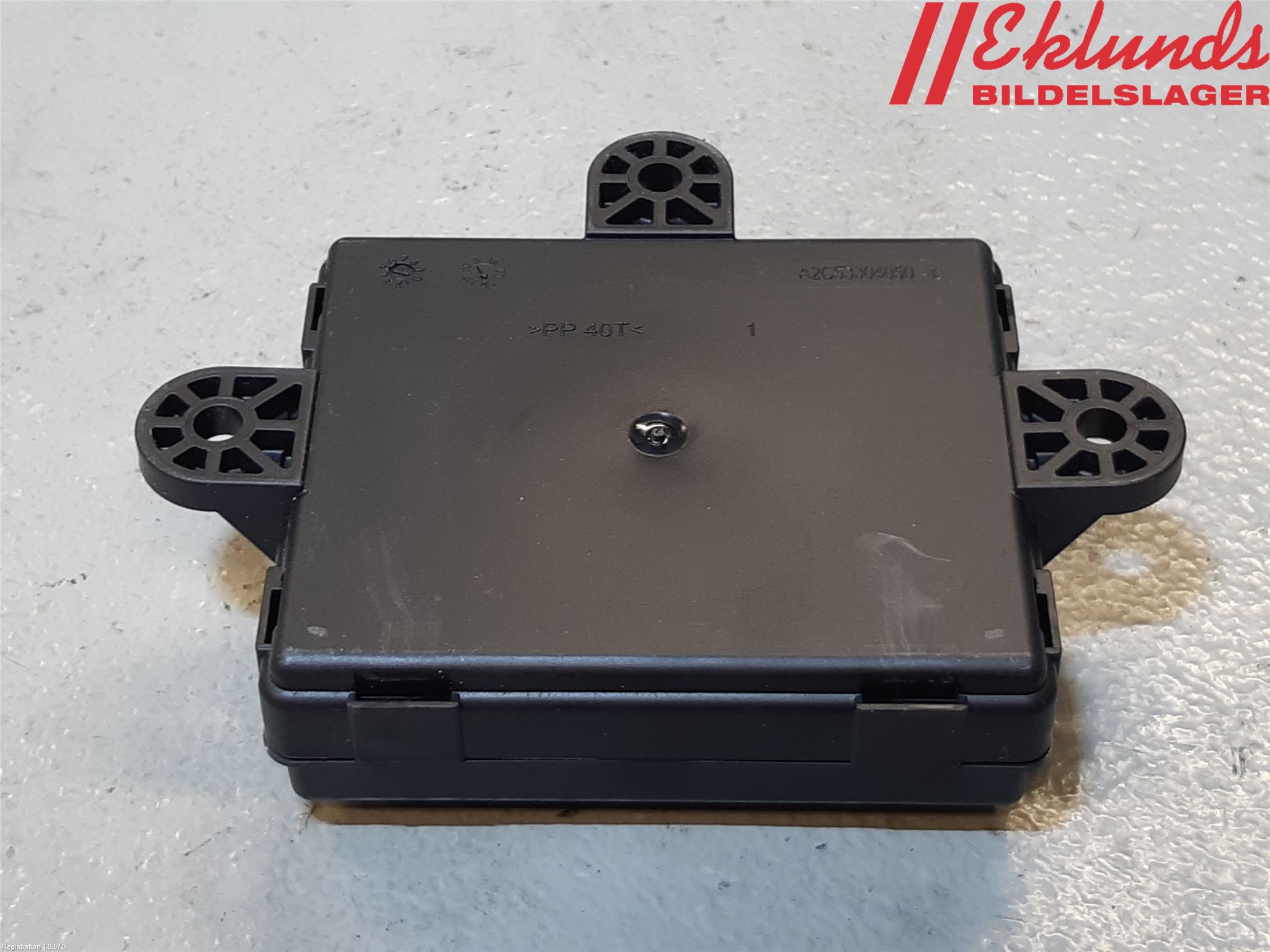 Volvo V60 14-18 Styrenhet Dörr