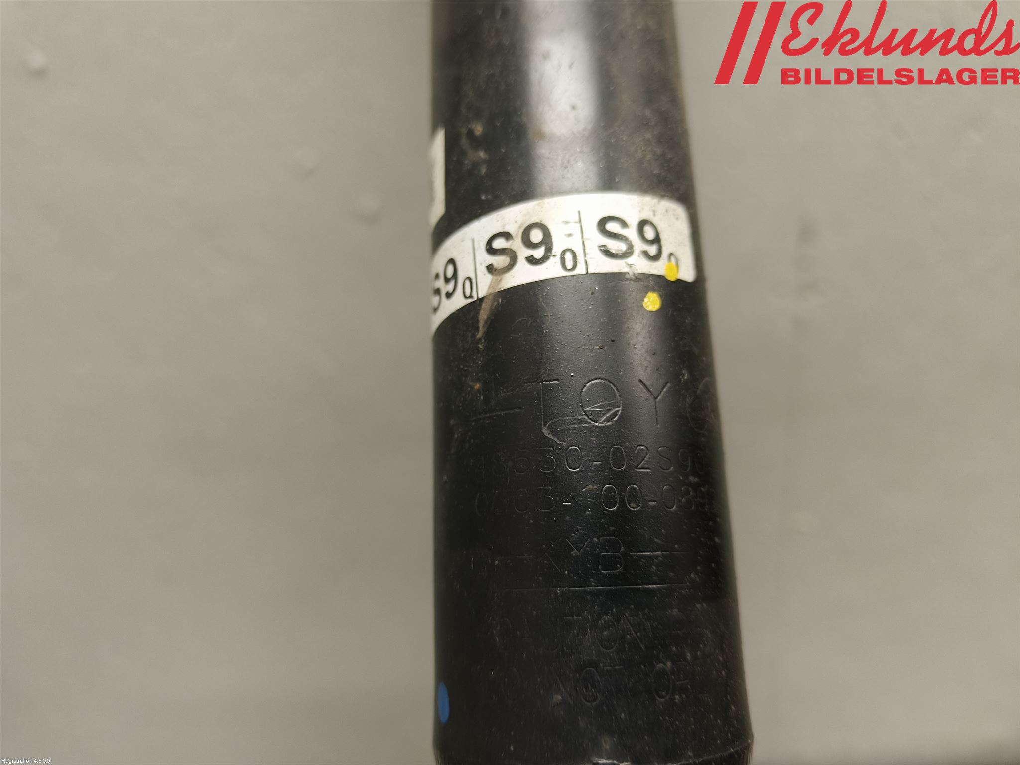 Toyota COROLLA 19- Stötdämpare Bak