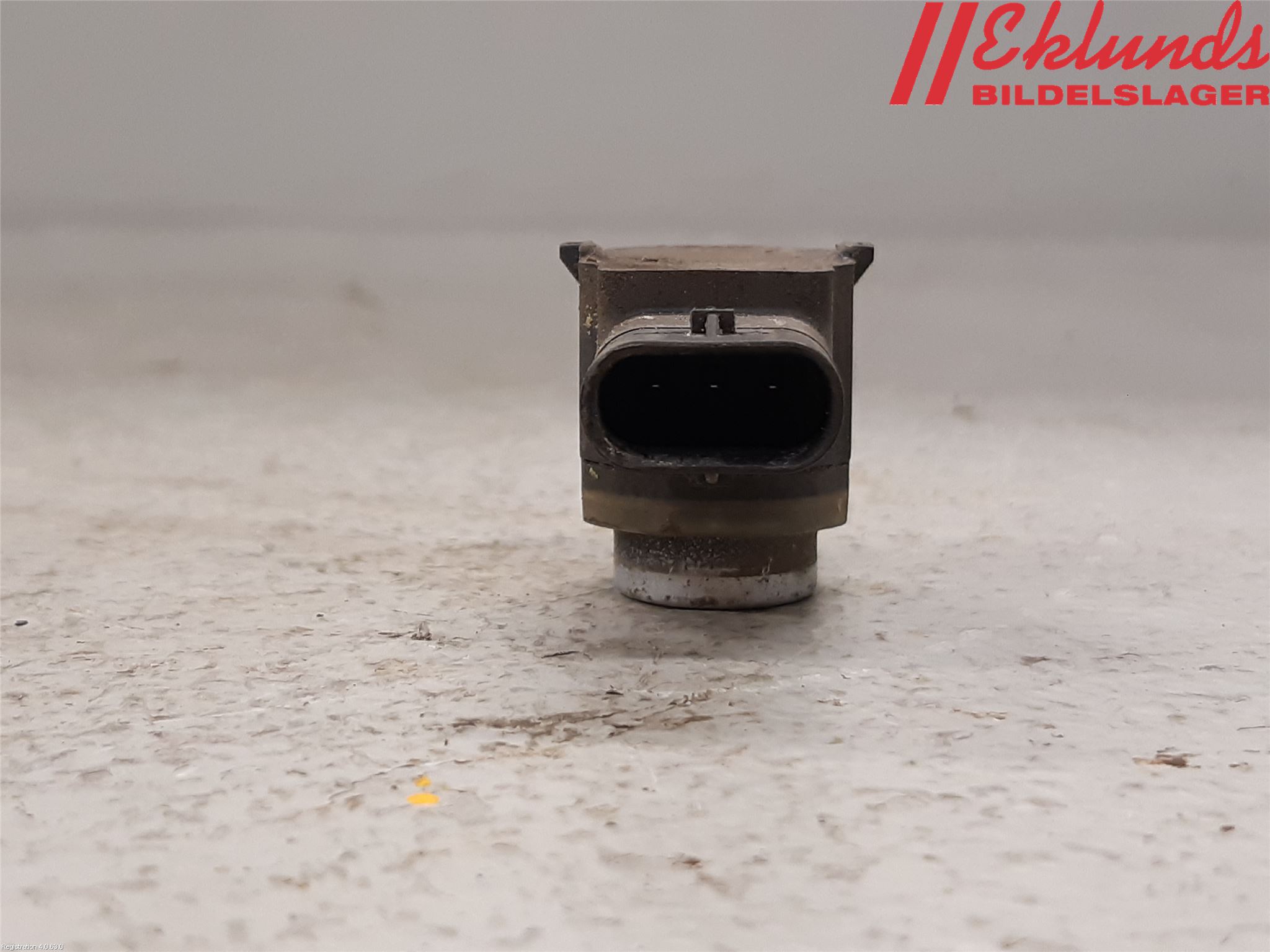 Skoda SUPERB 09-15 Parkeringshjälp Frontsensor
