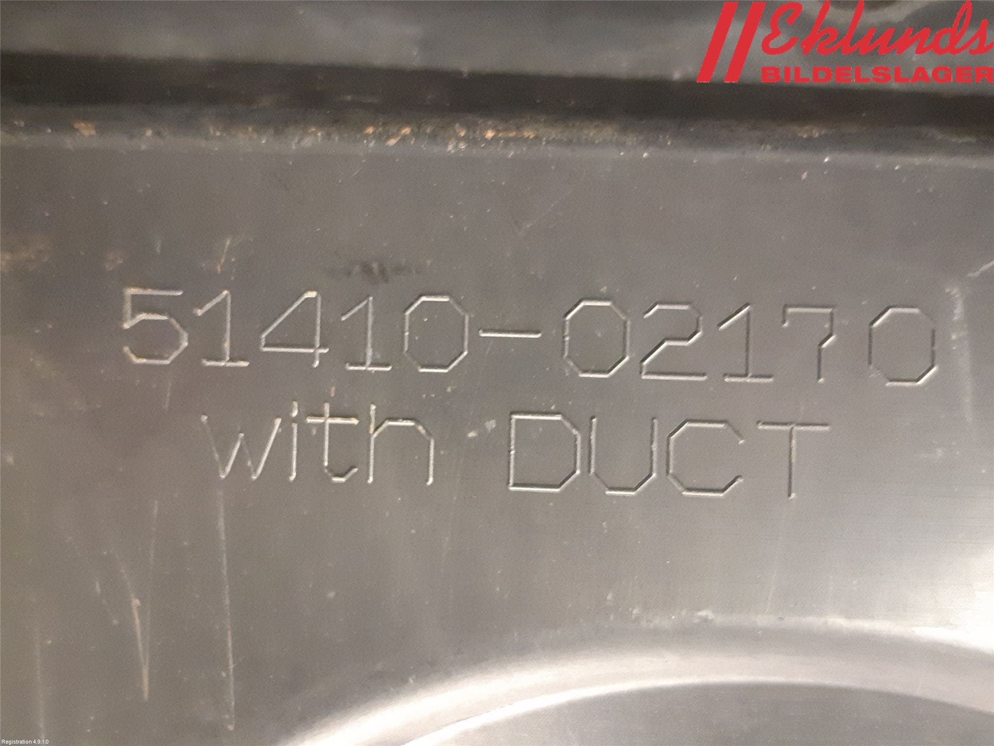 Toyota VERSO 09-18 Hasplåt Plåt-Plast