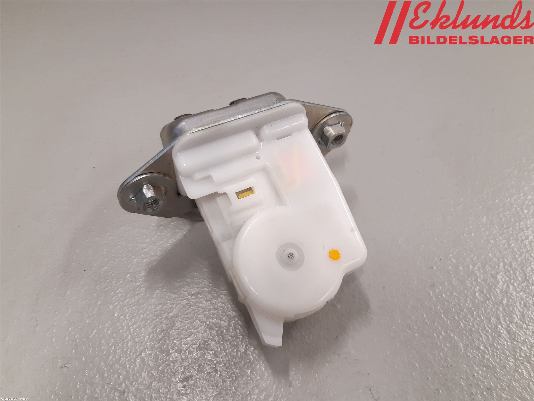 Subaru IMPREZA III 08-11 Låskista Baklucka