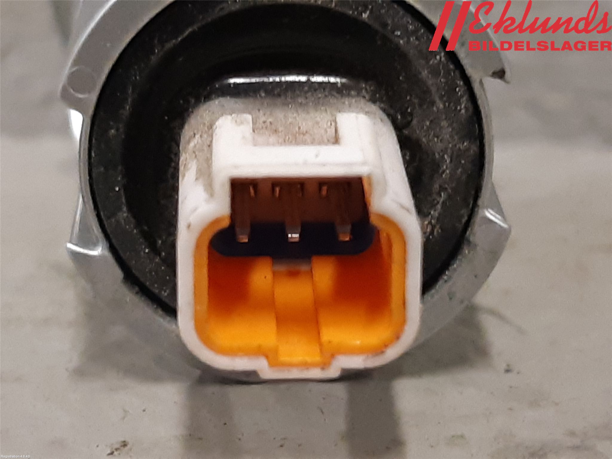 Tesla MODEL X 16- Strömställare Dörröppnare