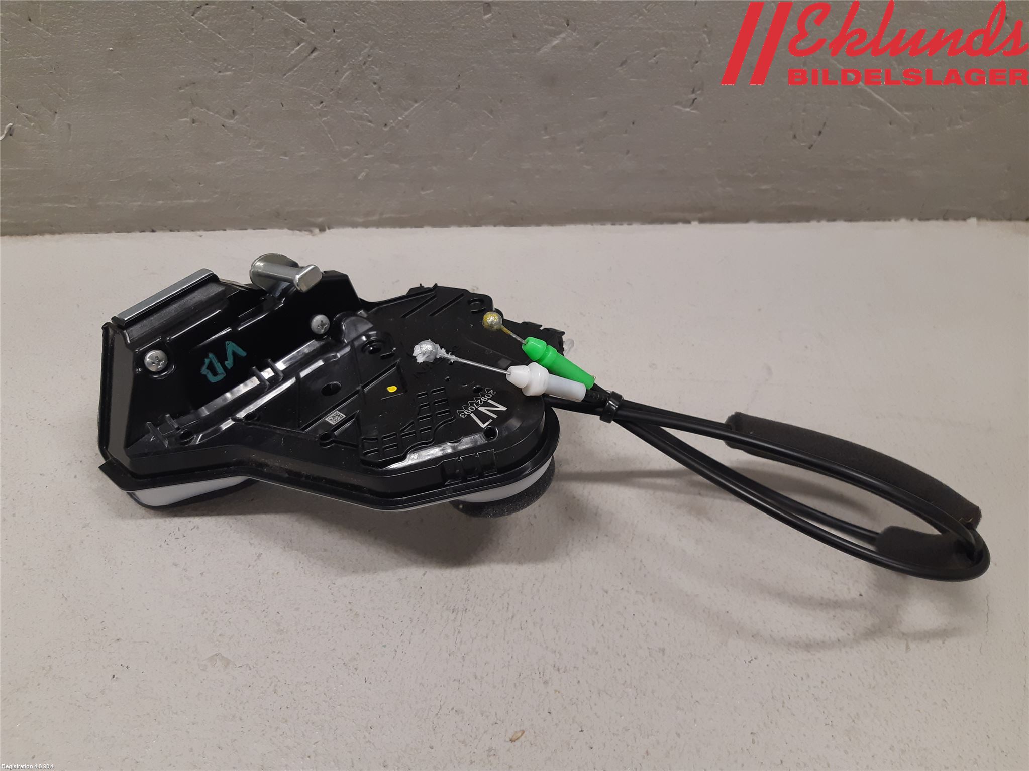 Toyota RAV4 19- Låskista-Dörrlås