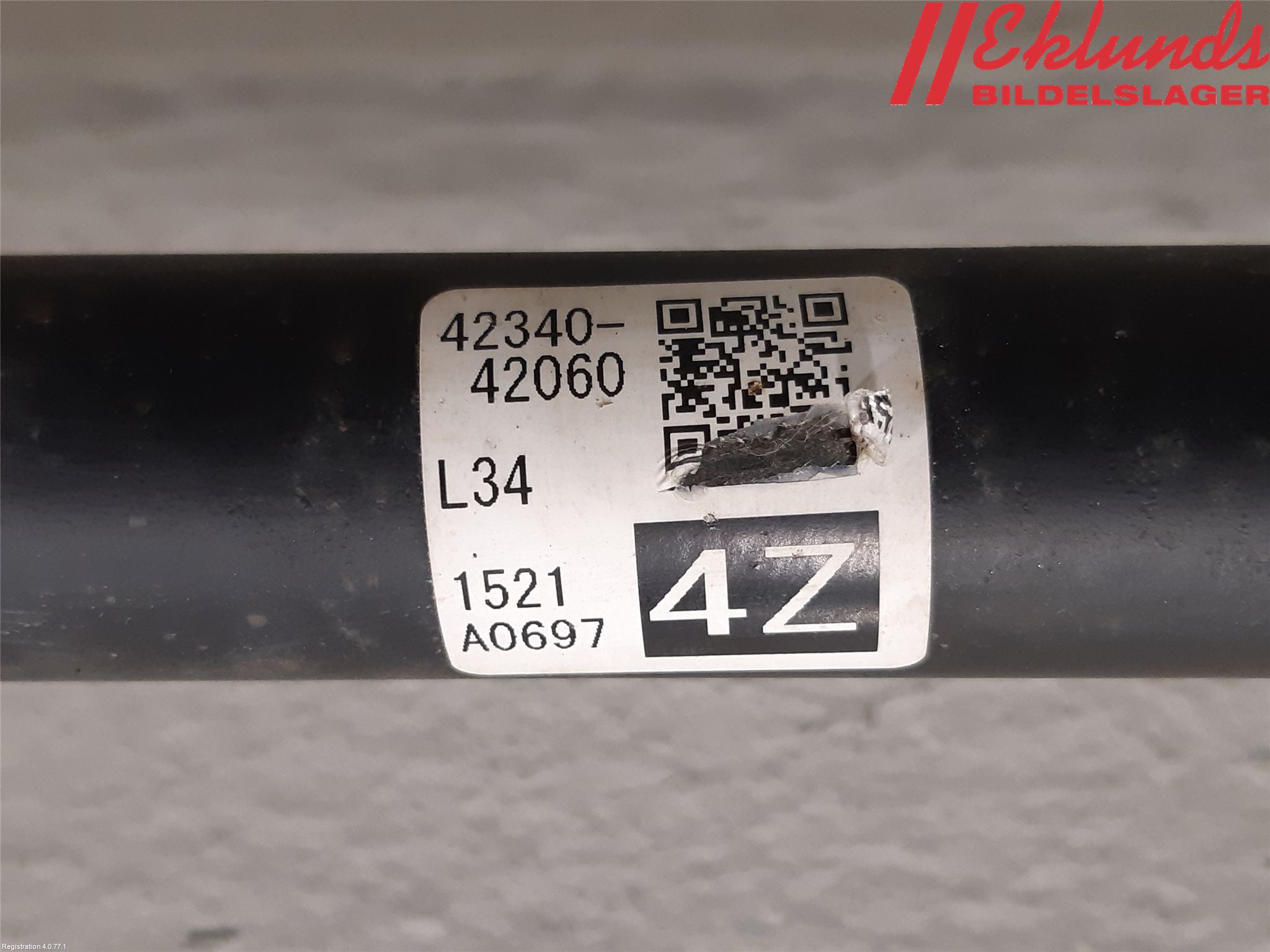 Toyota RAV4 19- Drivaxel Bak Vänster