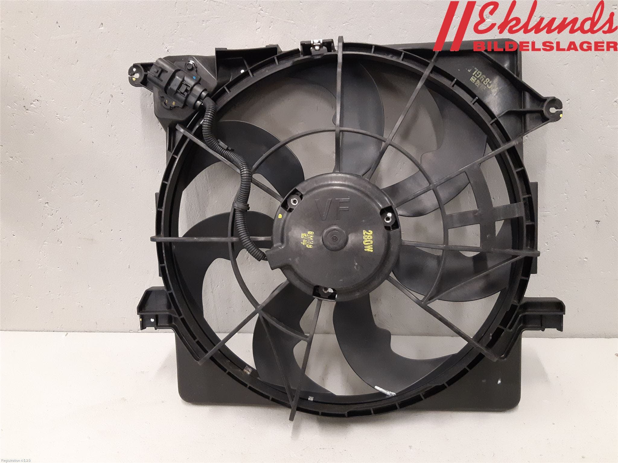 Hyundai i40 08-15 Kylfläkt El