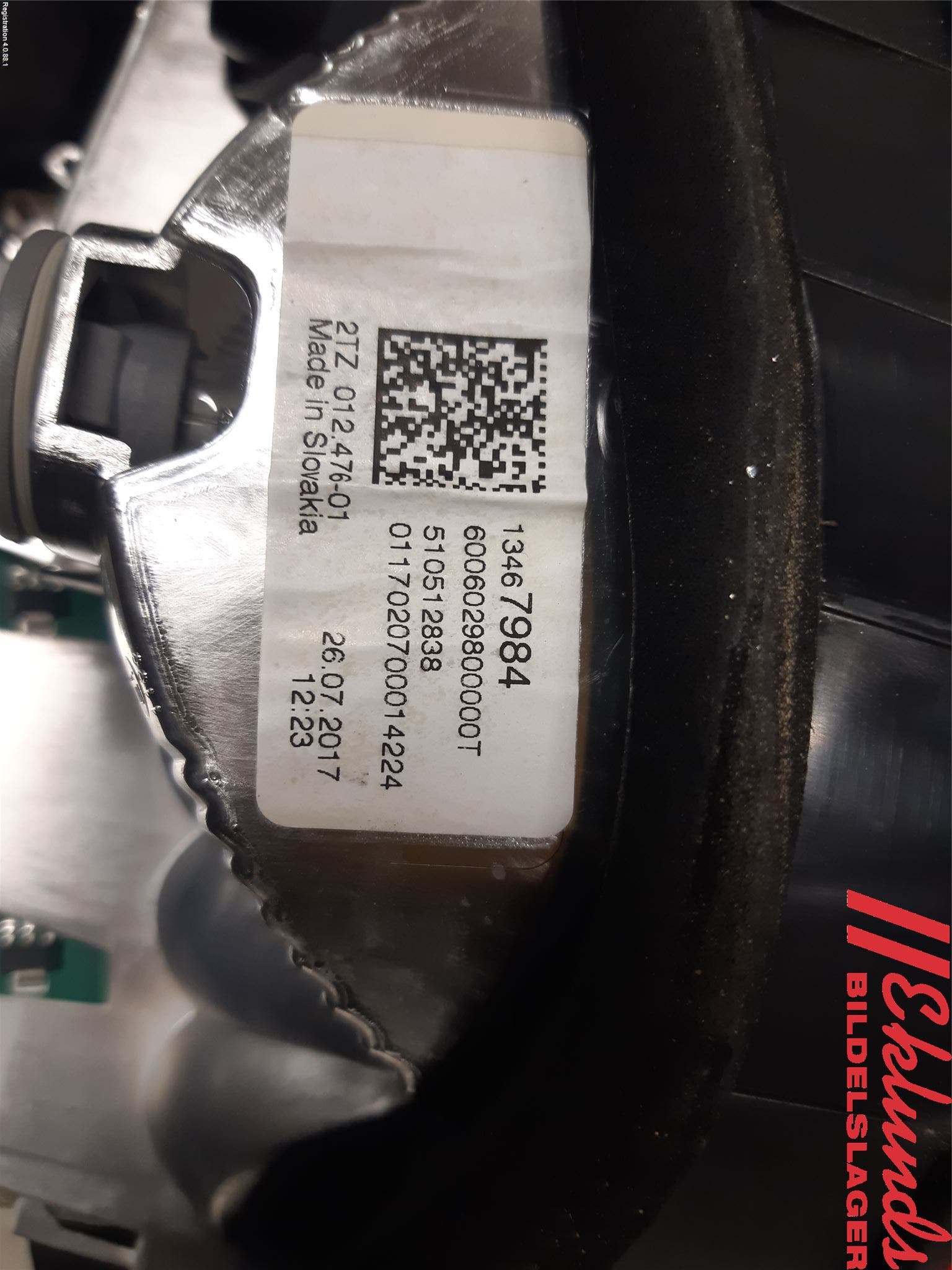 Opel CROSSLAND X 18- Bakljus Lucka Vä