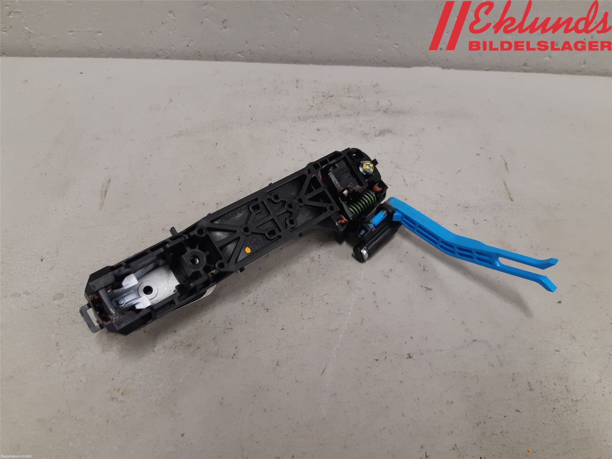 Toyota YARIS XP130 15-20 Dörrhandtag Yttre Vä