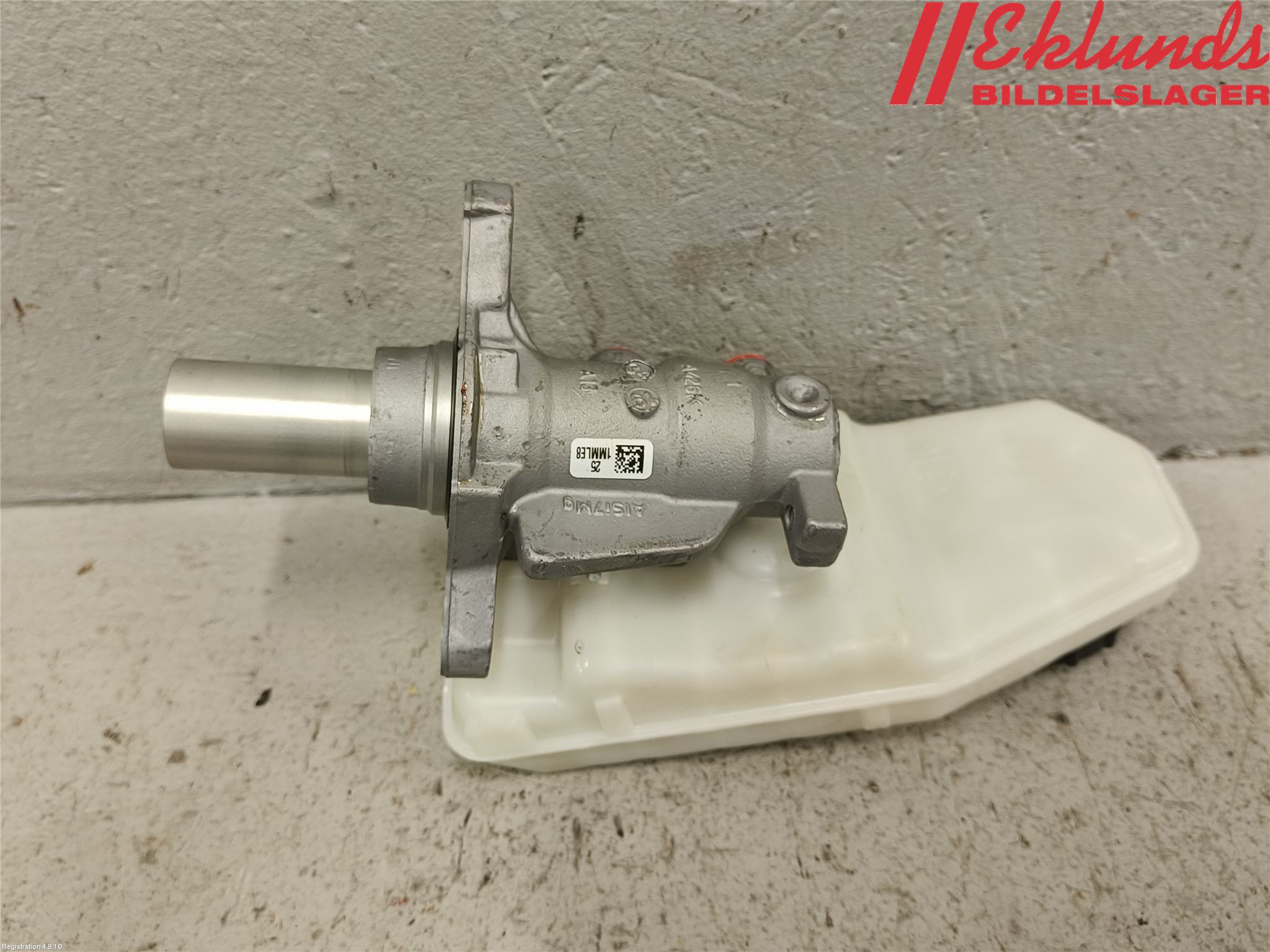 Volvo XC40/RECHARGE 18- Broms Huvudcylinder