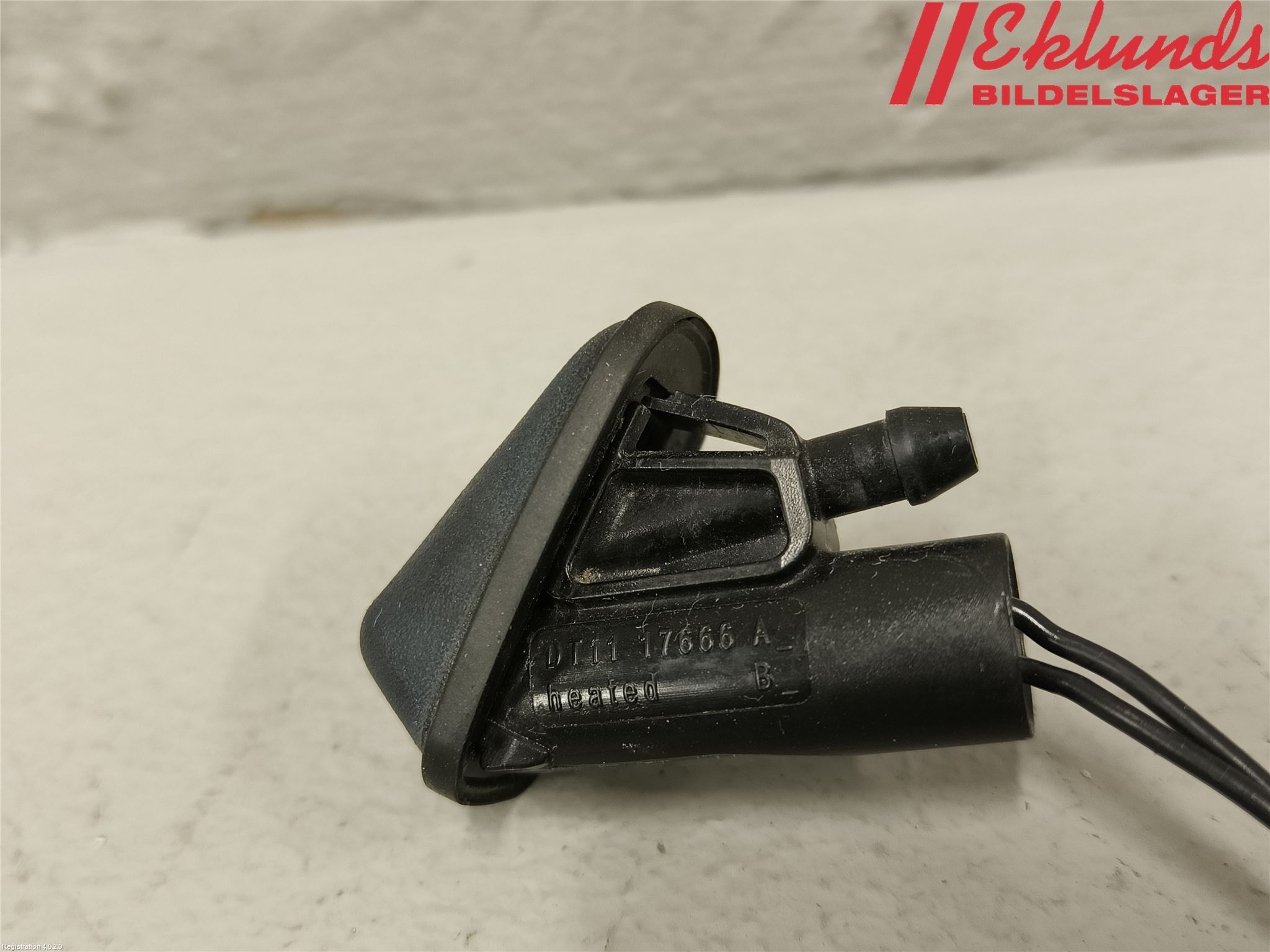 Ford TRANSIT/TOURNEO CONNECT 13-22 Spolarmunstycke Rutor