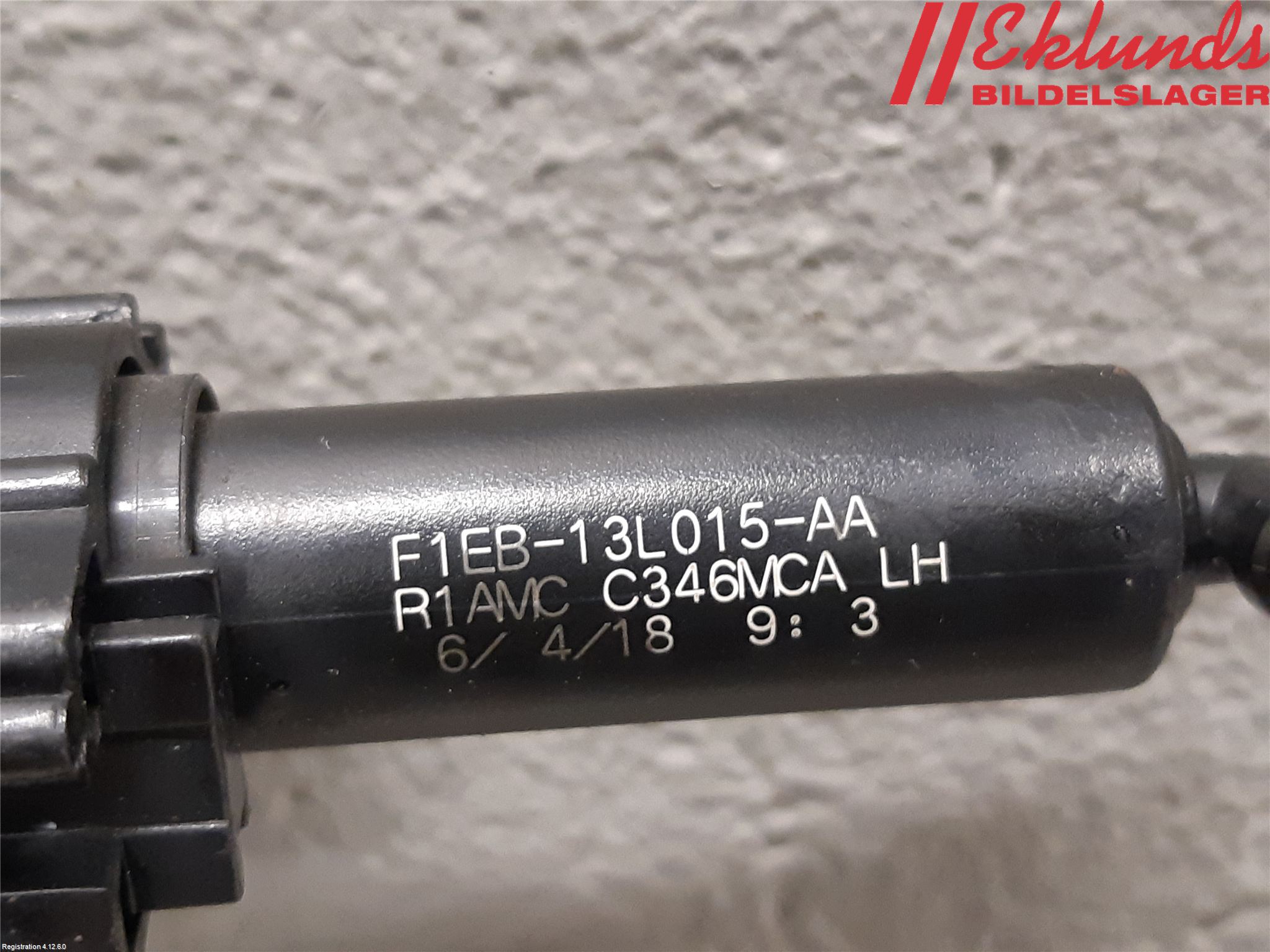 Ford FOCUS 15-18 Spolarmunstycke Strålkastare