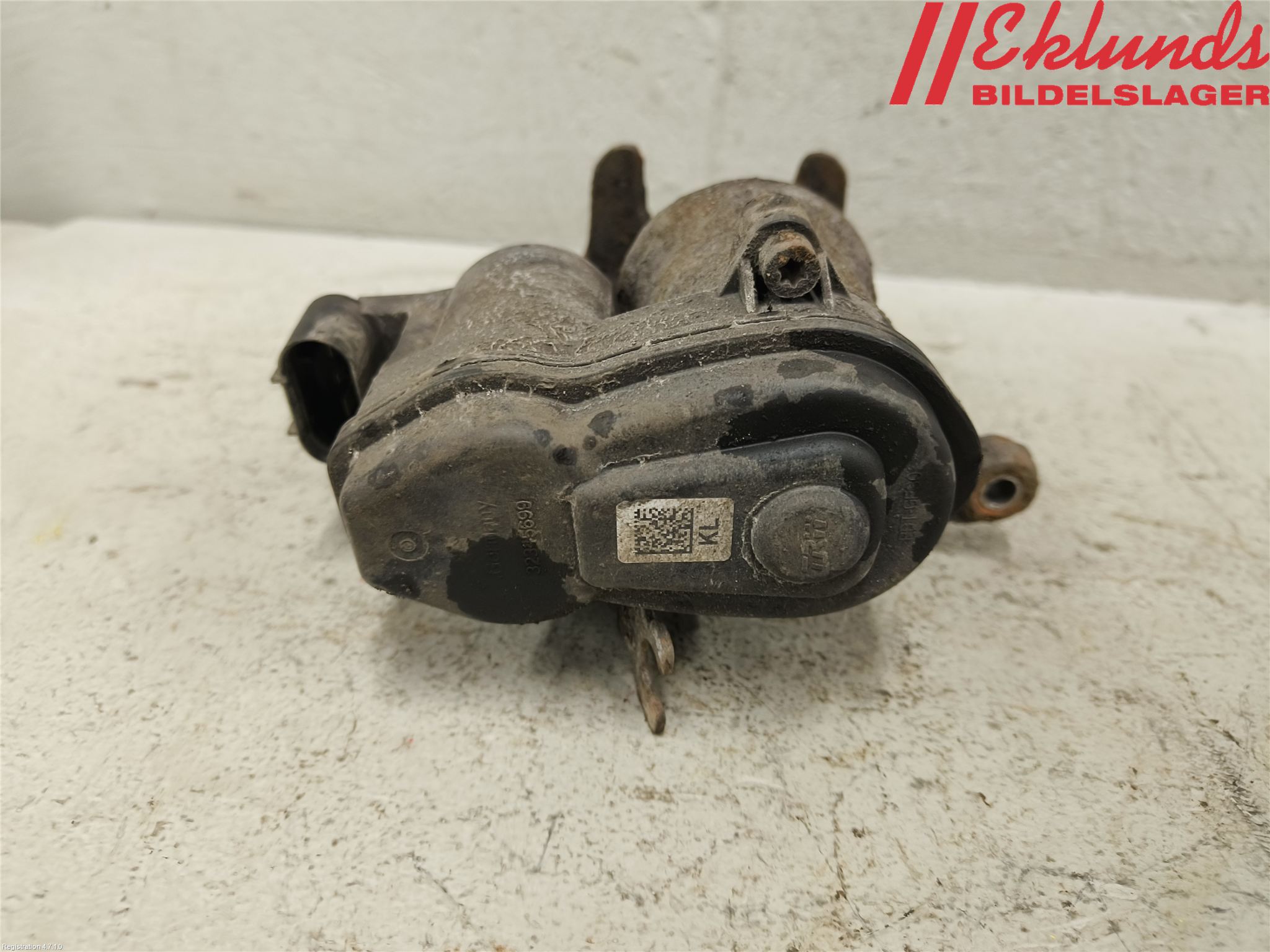 BMW 5 F10/F11/F18 09-17 Bromsok Bak Vänster