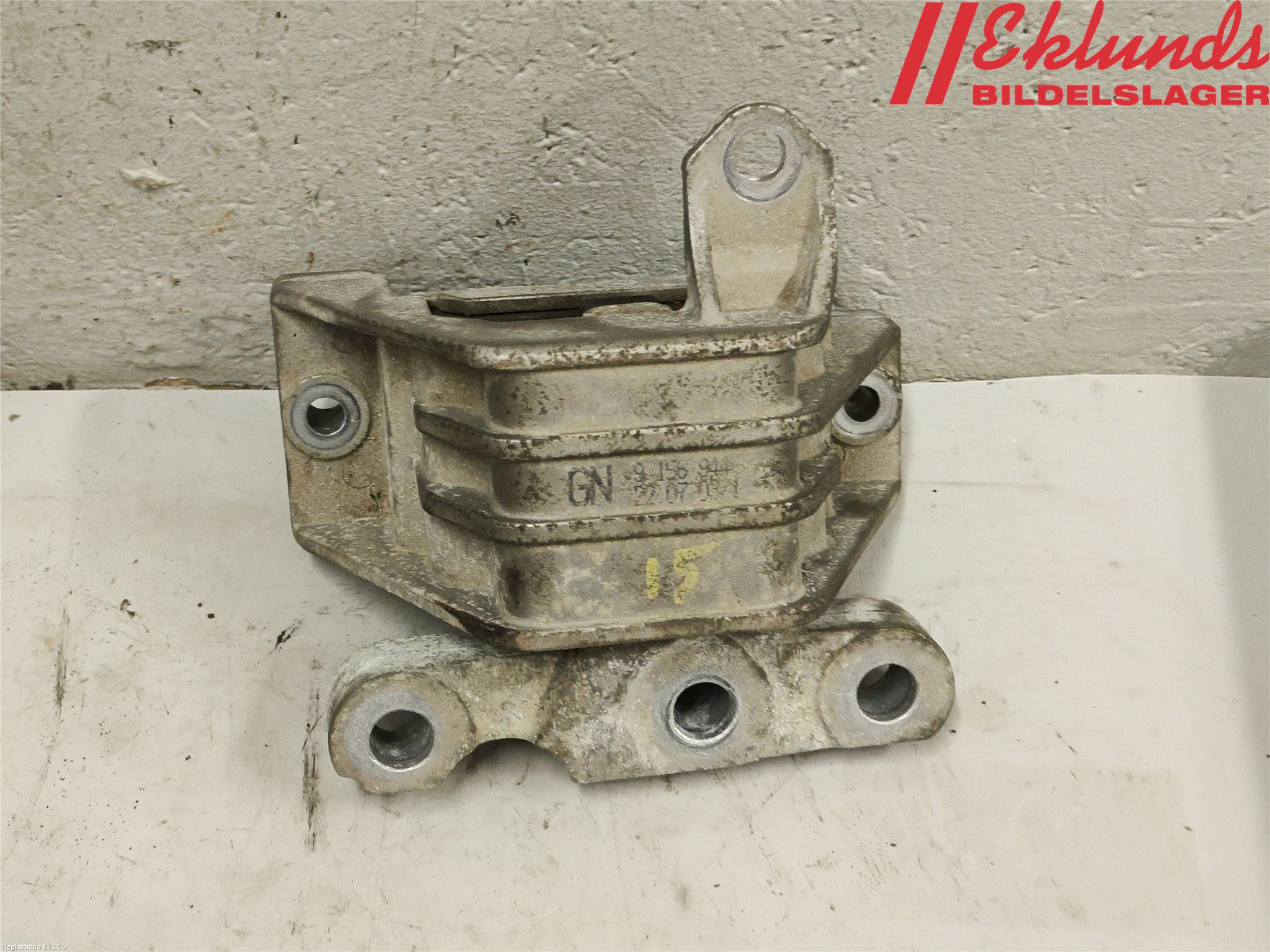 Opel VECTRA C 02-05 Motorfäste