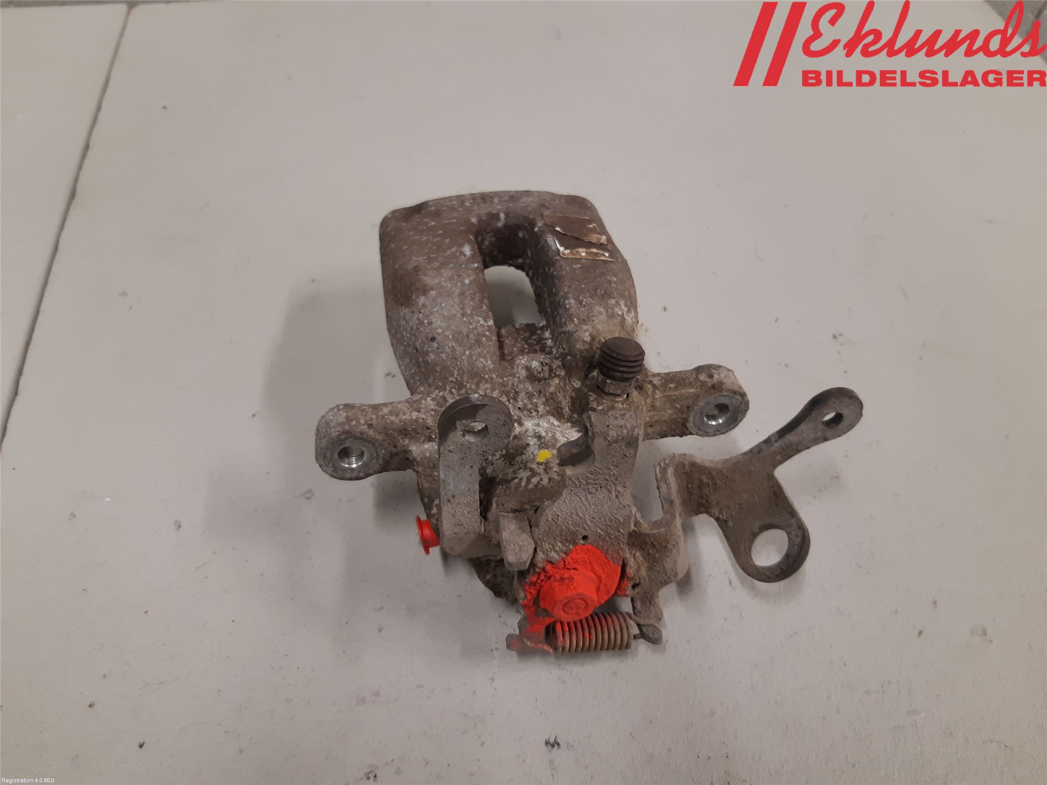 Citroen BERLINGO 08-18 Bromsok Bak Vänster