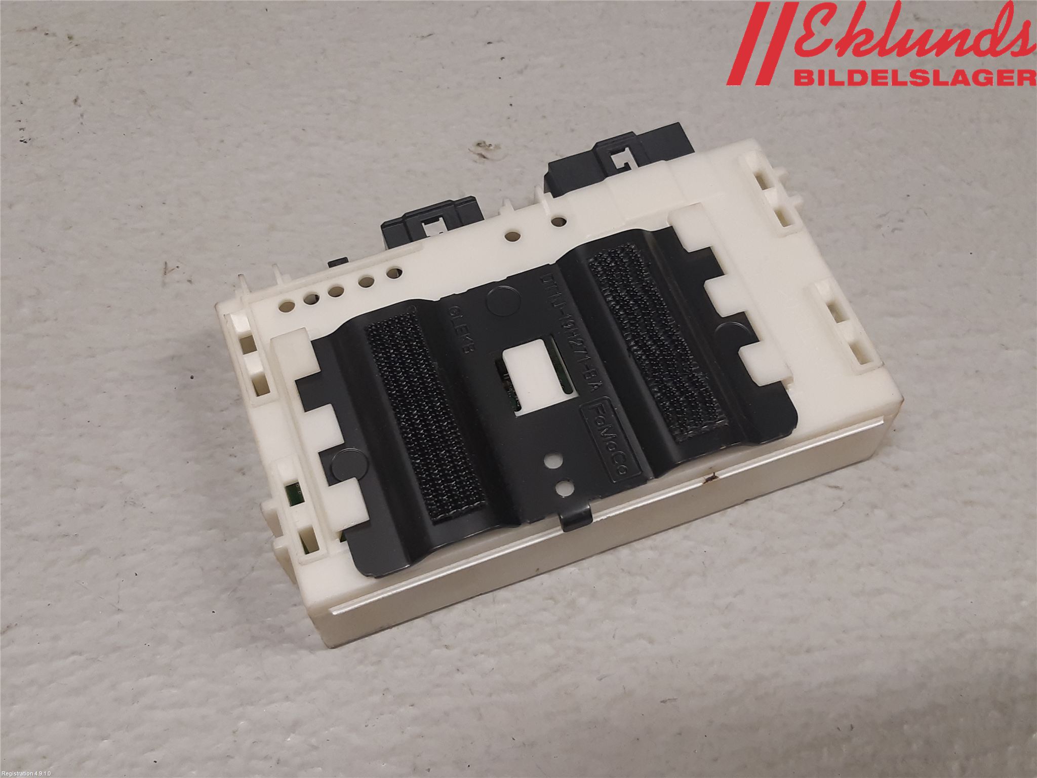 Ford FOCUS 15-18 Styrenhet Dragkrok