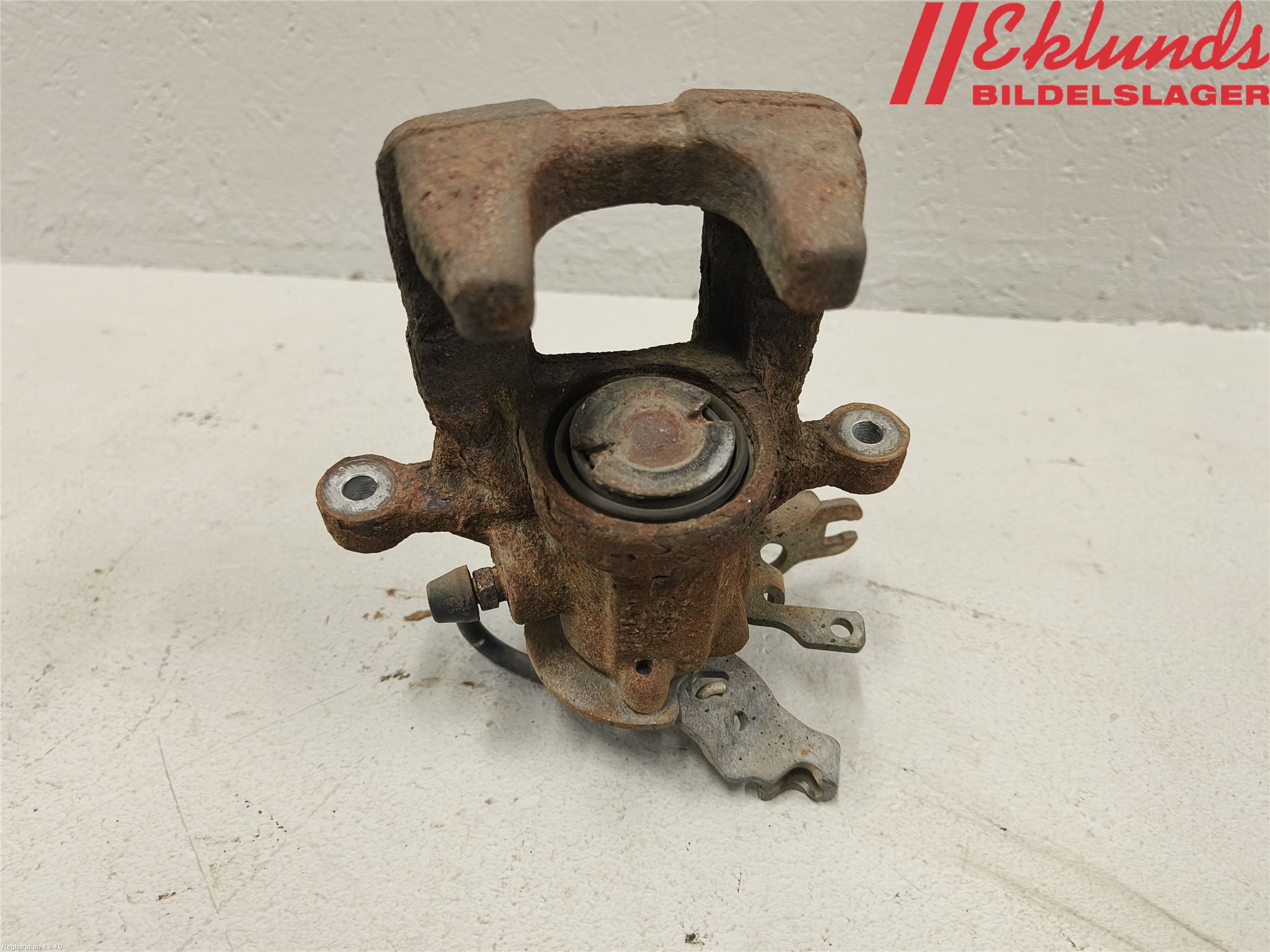 Volkswagen VW CADDY 11-15 Bromsok Bak Höger