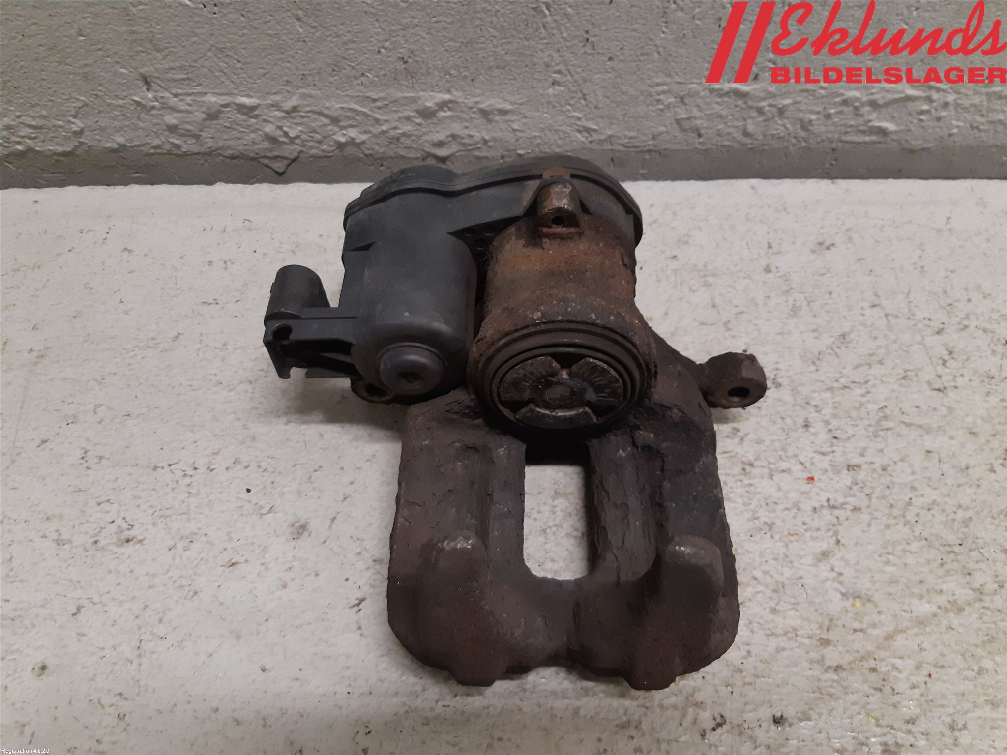 BMW 5 F10/F11/F18 09-17 Bromsok Bak Höger