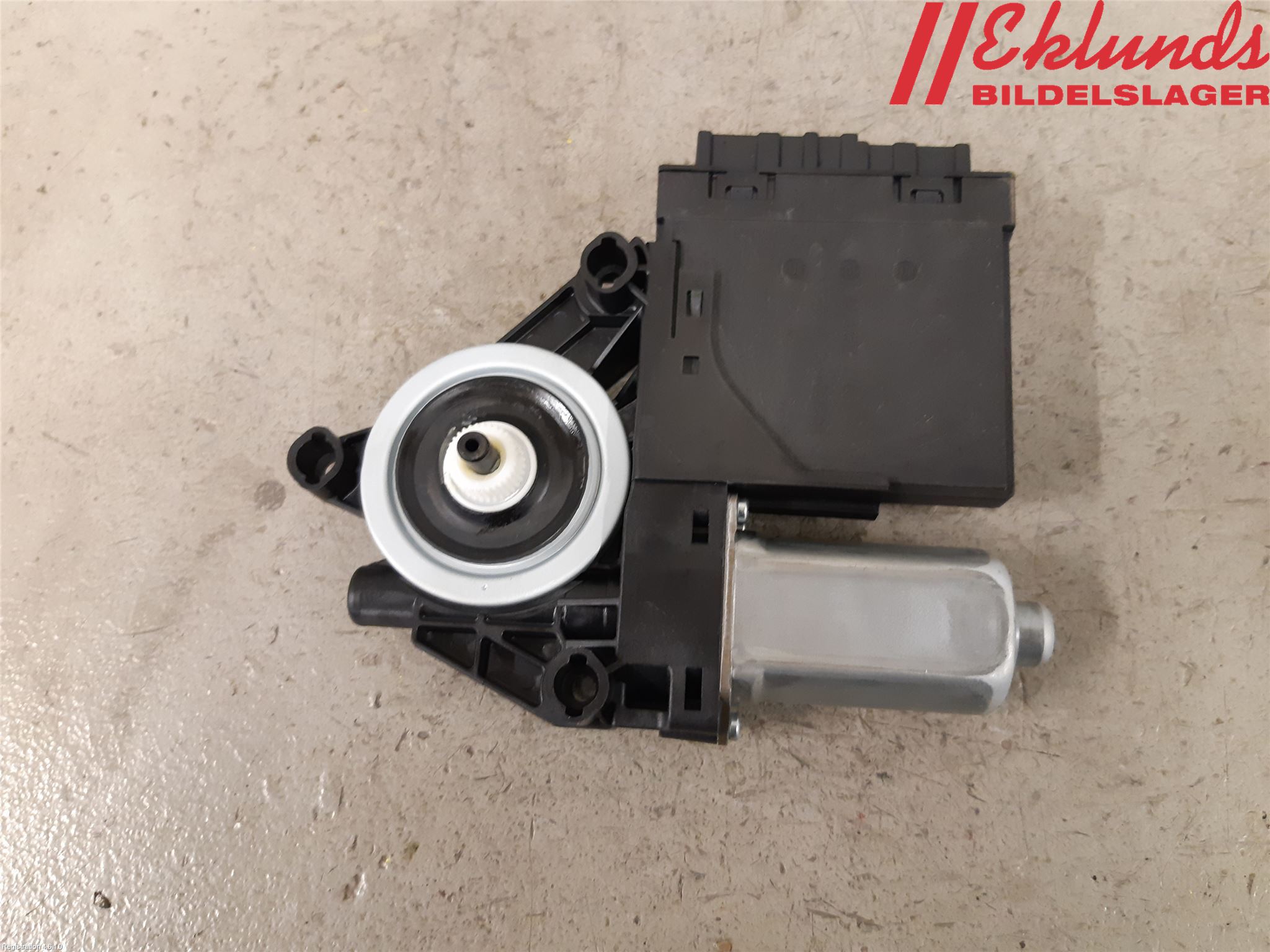 Volvo V90 17->> Fönsterhissmotor