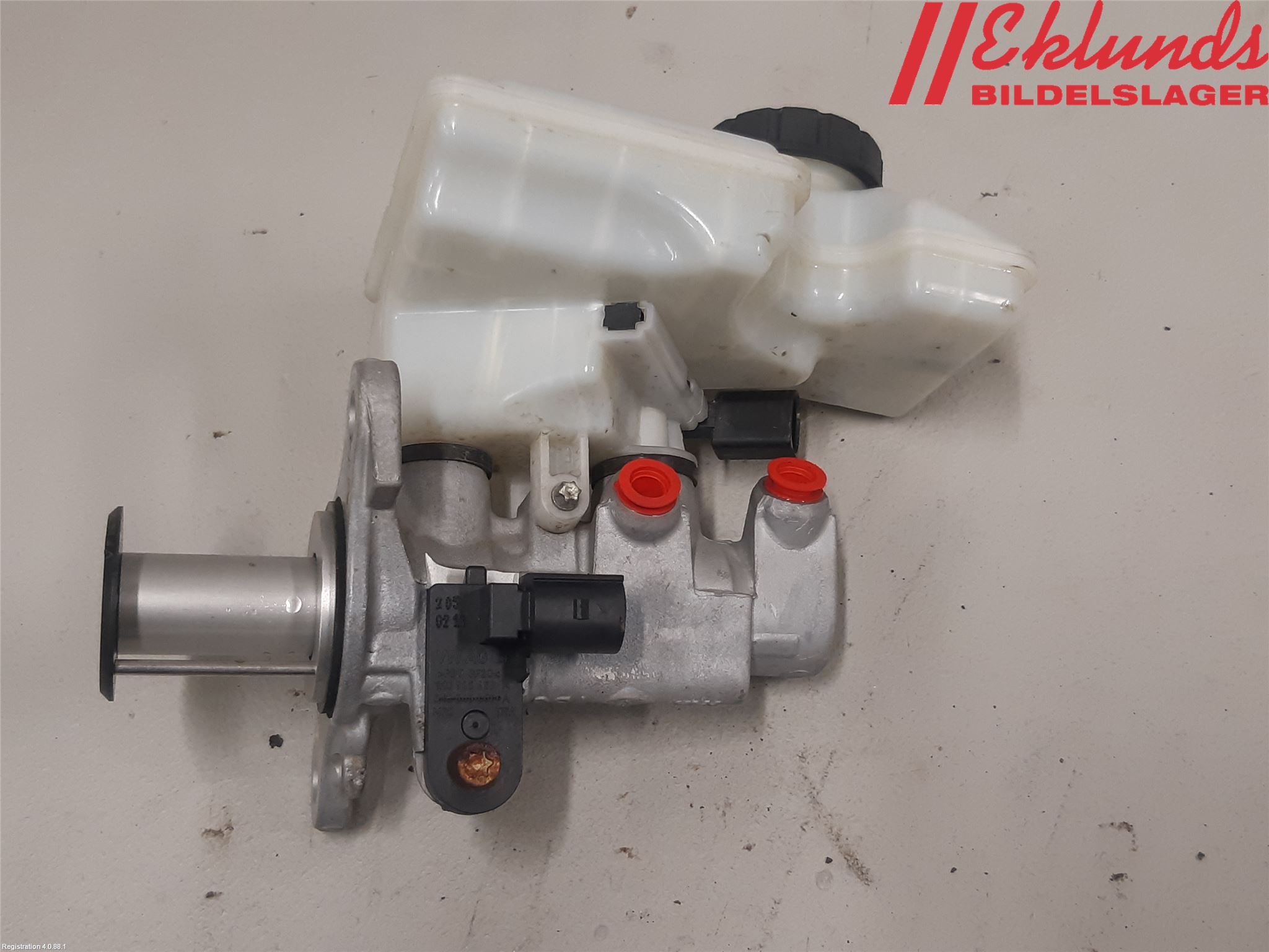 Volkswagen VW GOLF / E-GOLF VII 13-20 Broms Huvudcylinder